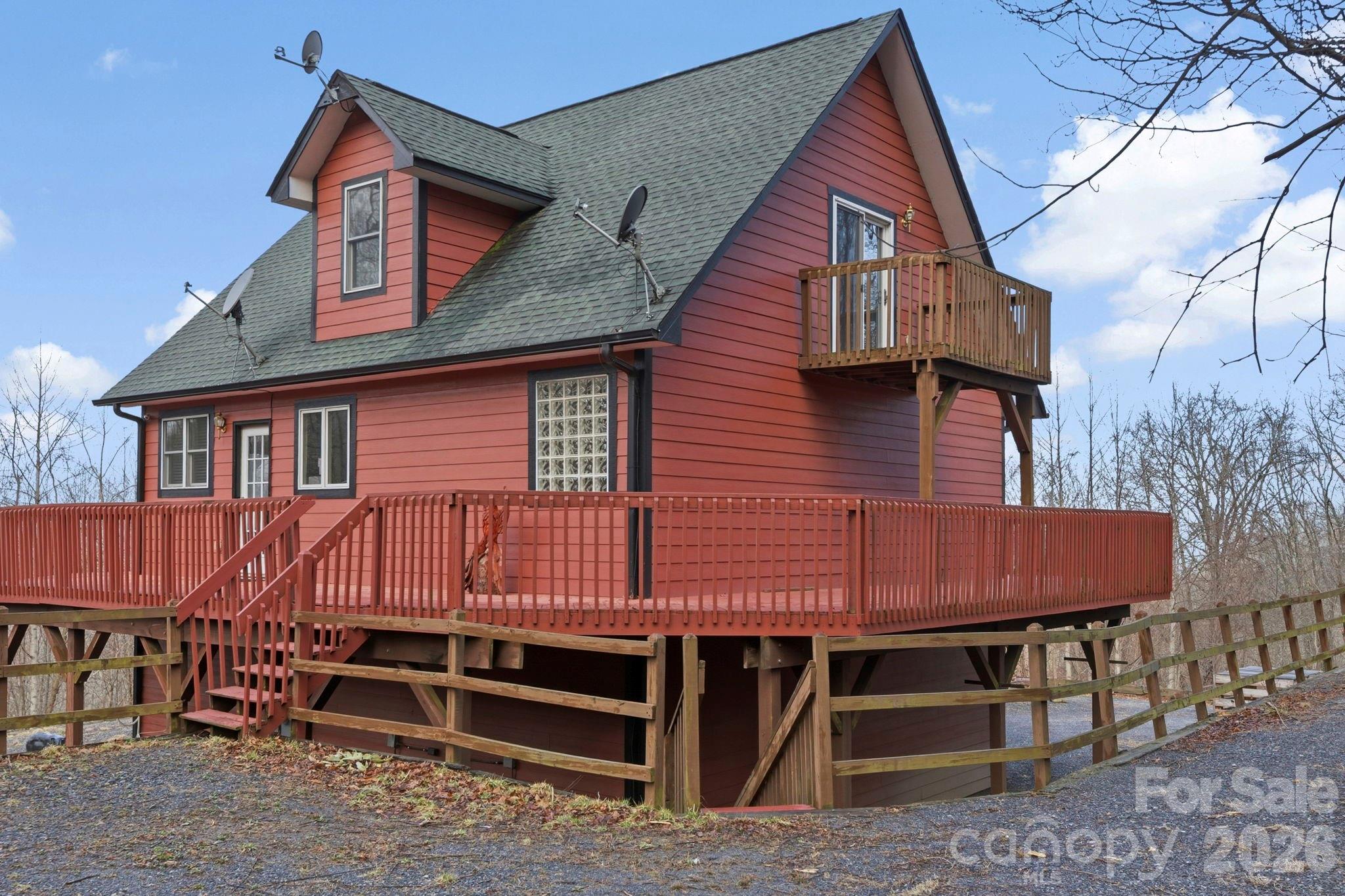 11 Roberts Drive Property Photo 2
