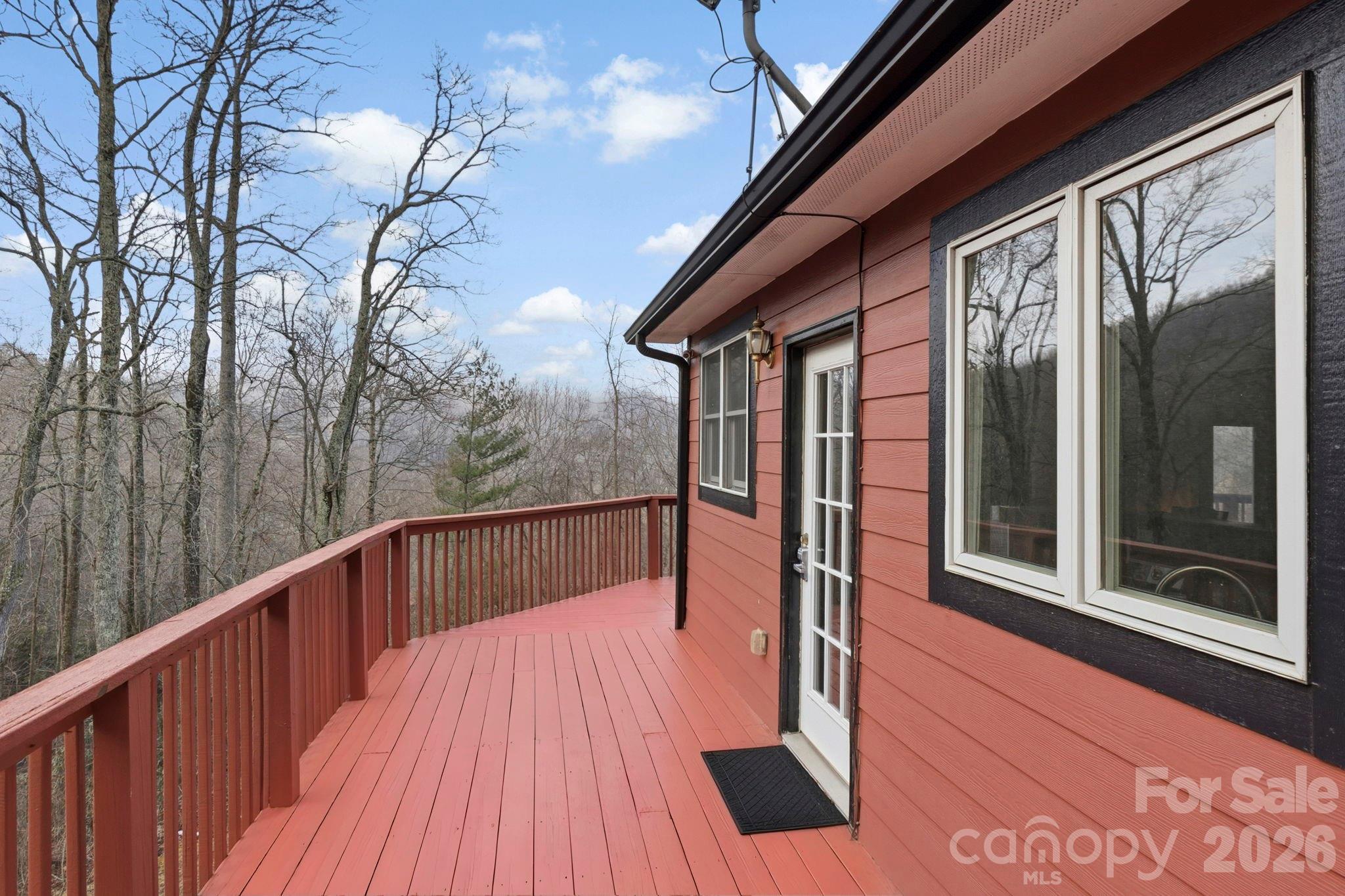 11 Roberts Drive Property Photo 6