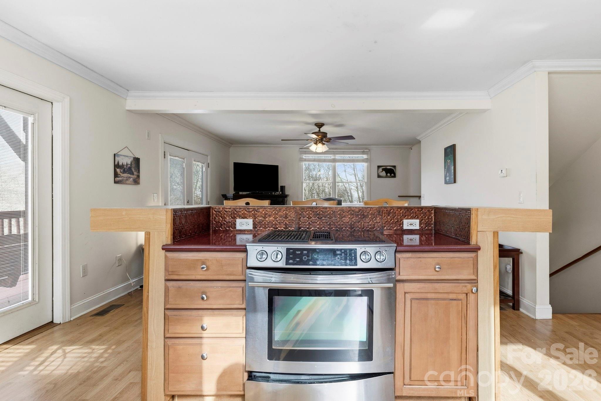 11 Roberts Drive Property Photo 8