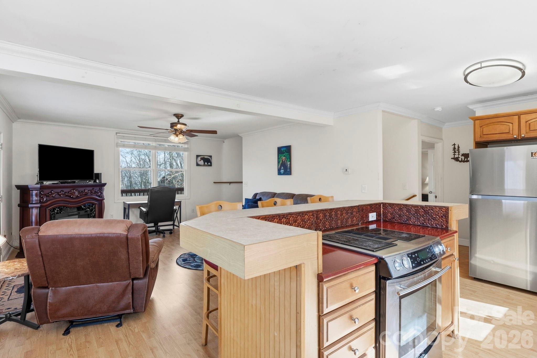 11 Roberts Drive Property Photo 9