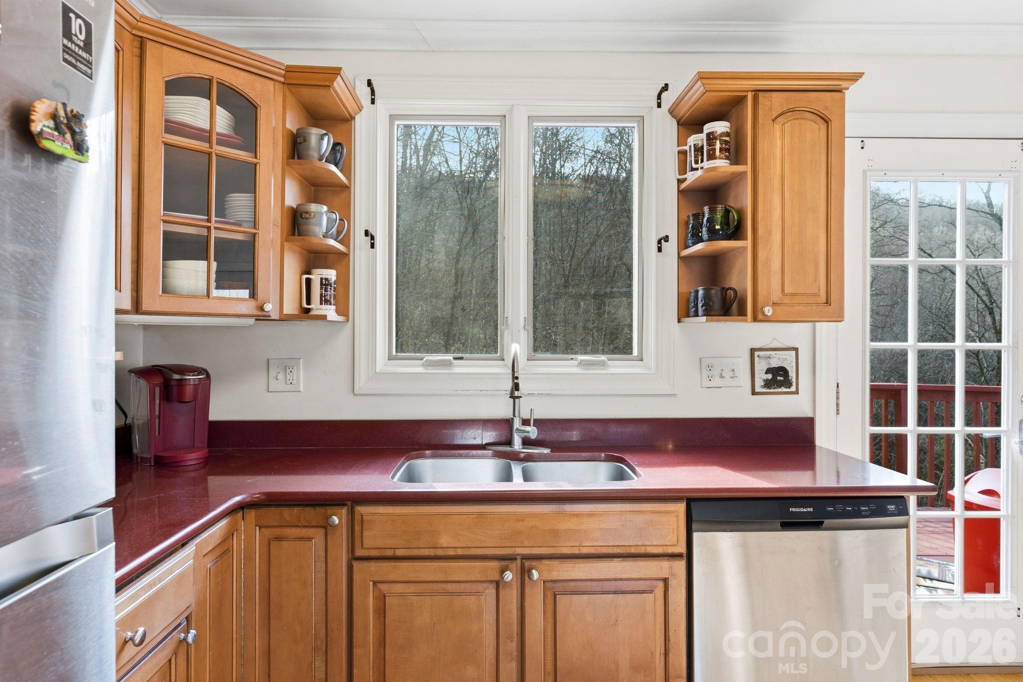 11 Roberts Drive Property Photo 12
