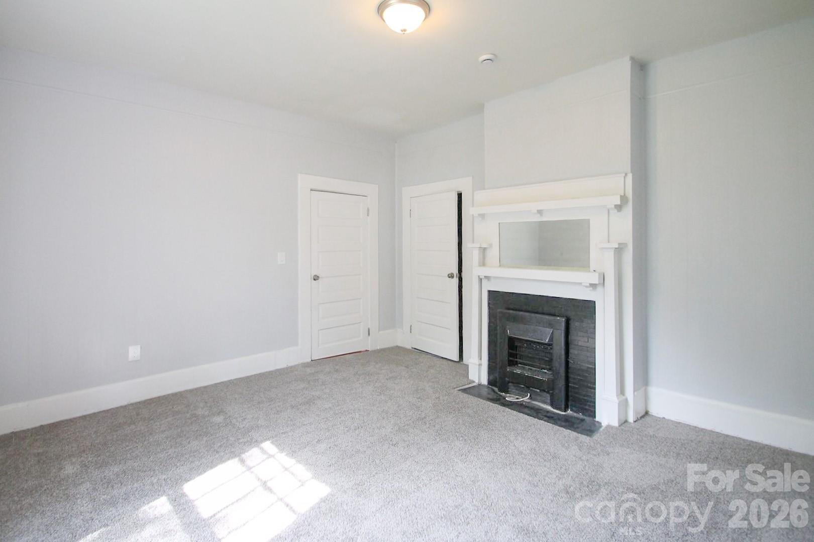 107 Pine Street Property Photo 12