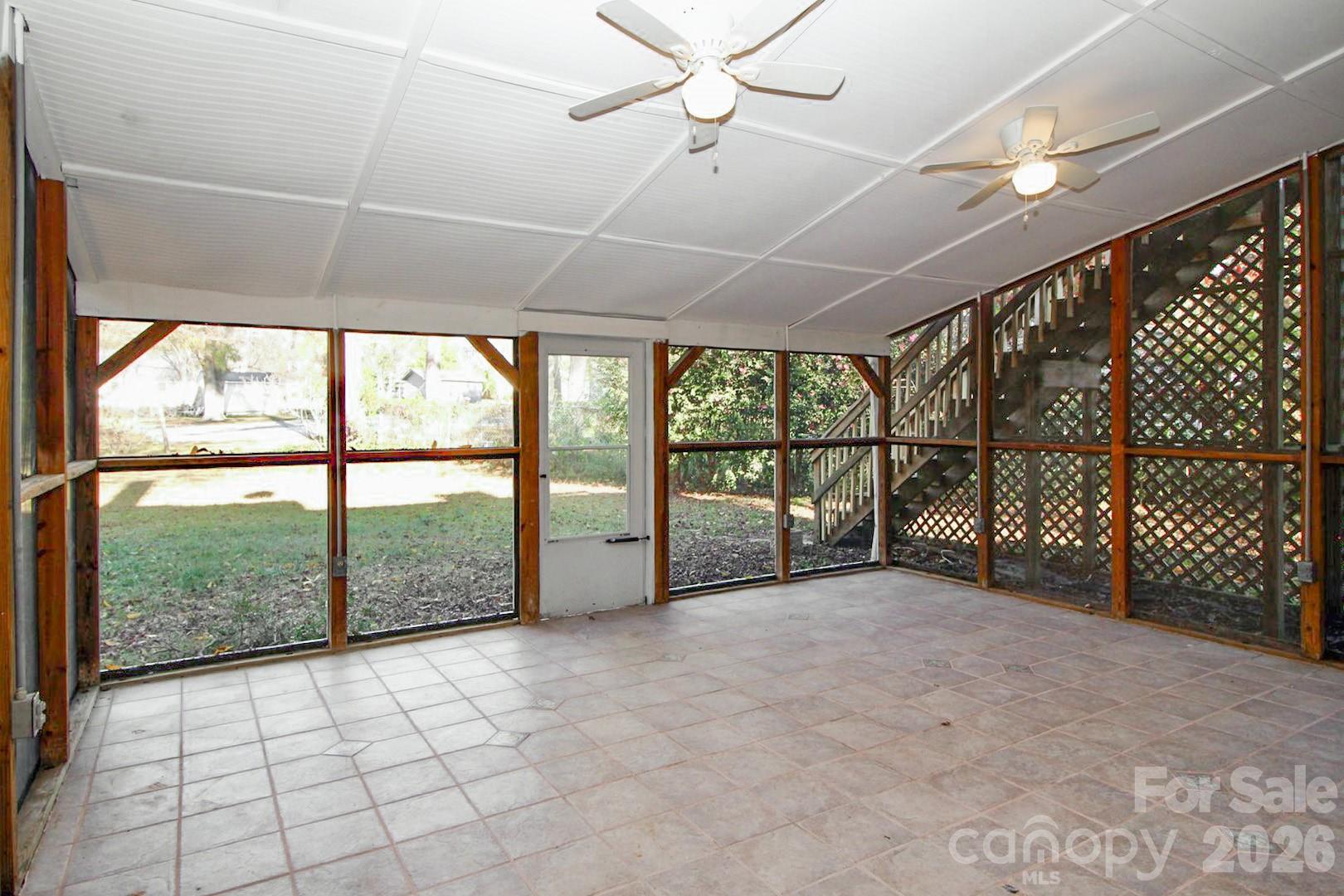 107 Pine Street Property Photo 21