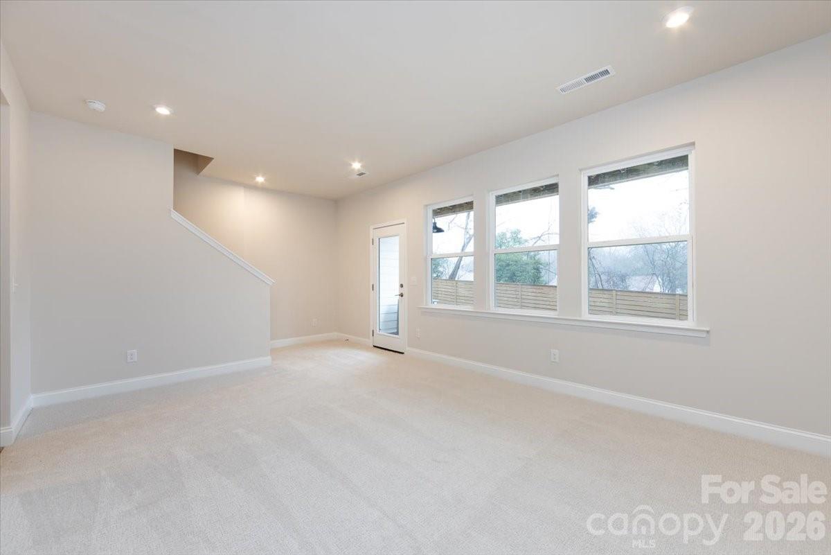 8030 Cedarsmith Court Property Photo 6