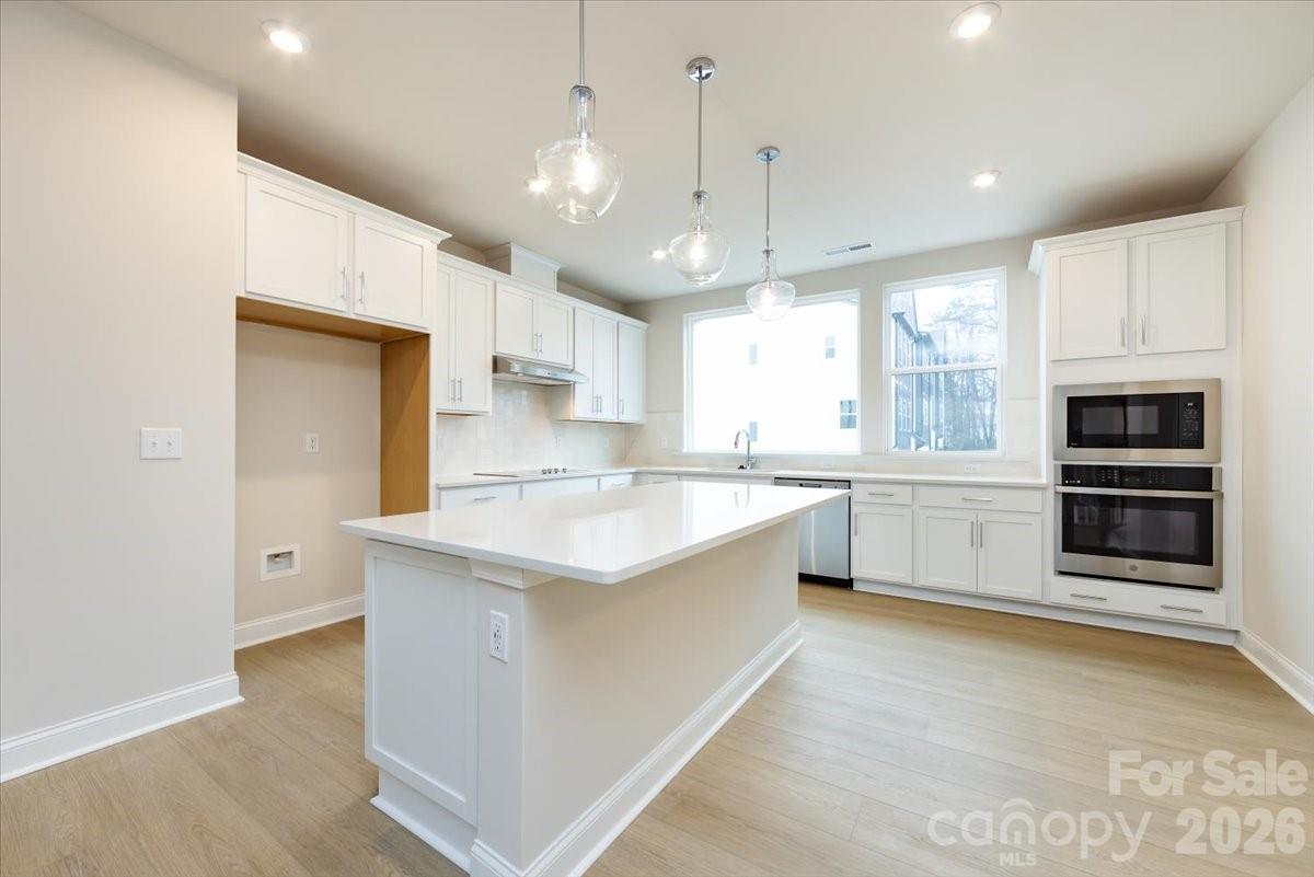 8030 Cedarsmith Court Property Photo 18