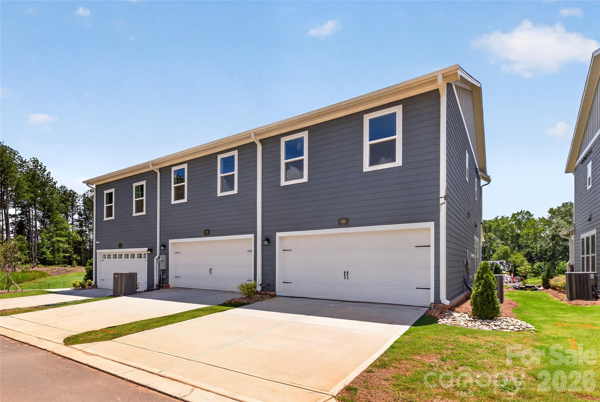 587 Cape Cod Way Property Photo 28