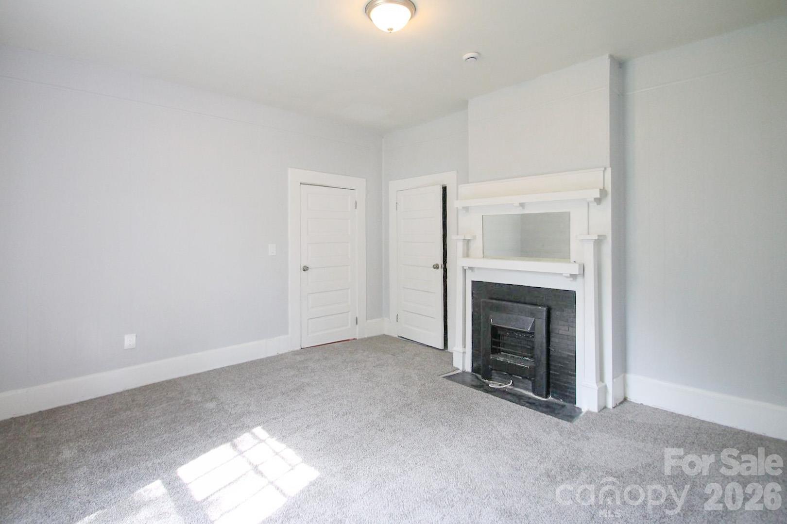 107 Pine Street Property Photo 12