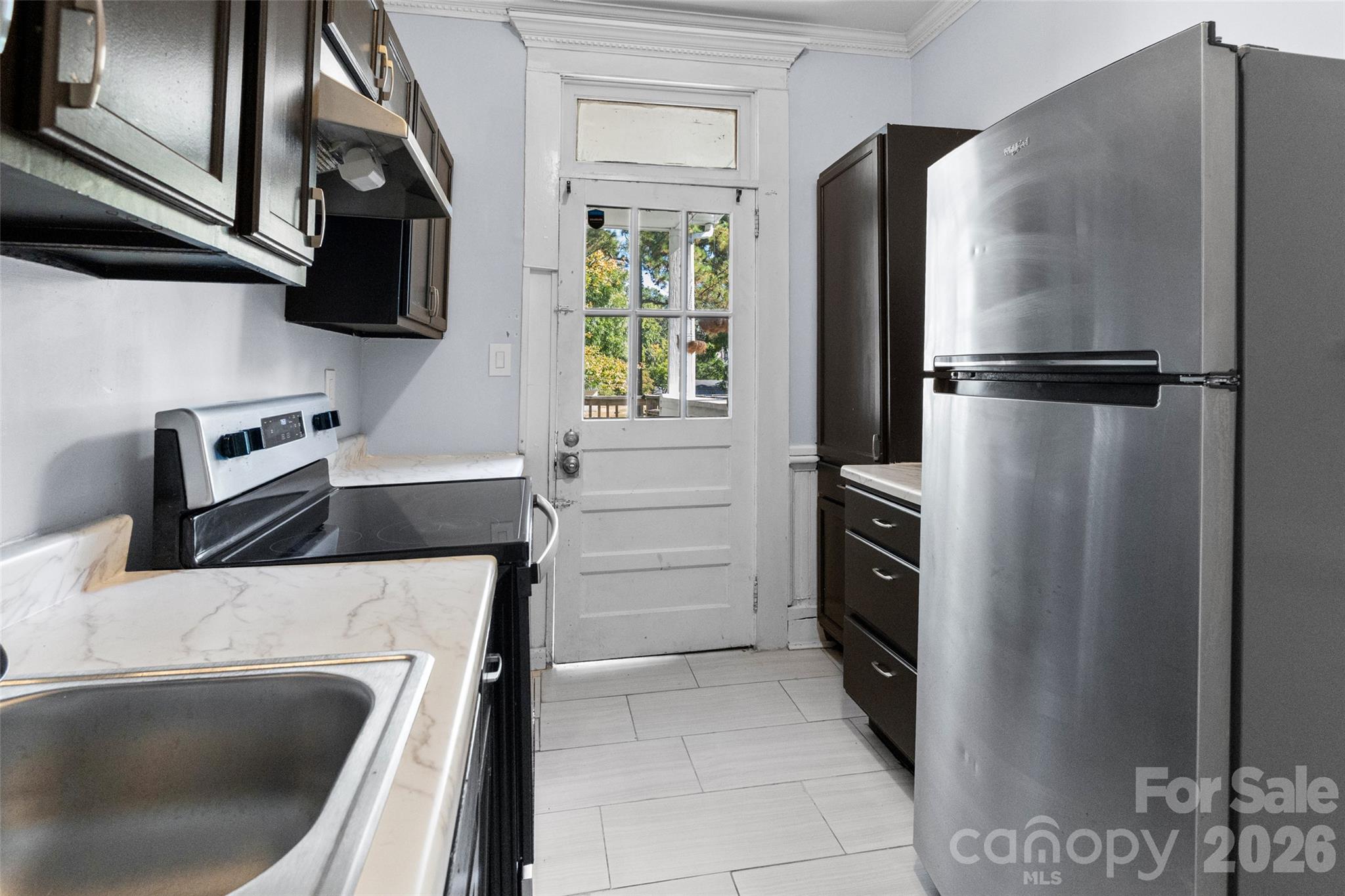 107 Pine Street Property Photo 27