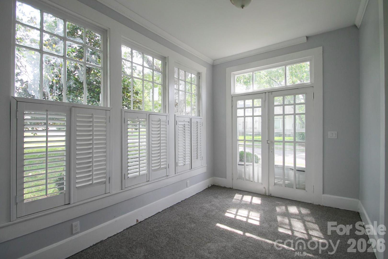 107 Pine Street Property Photo 33
