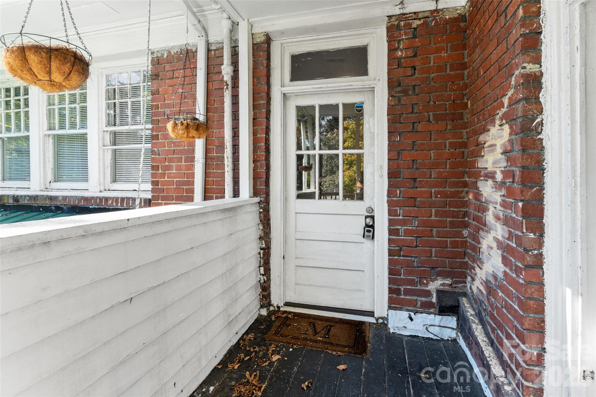 107 Pine Street Property Photo 34