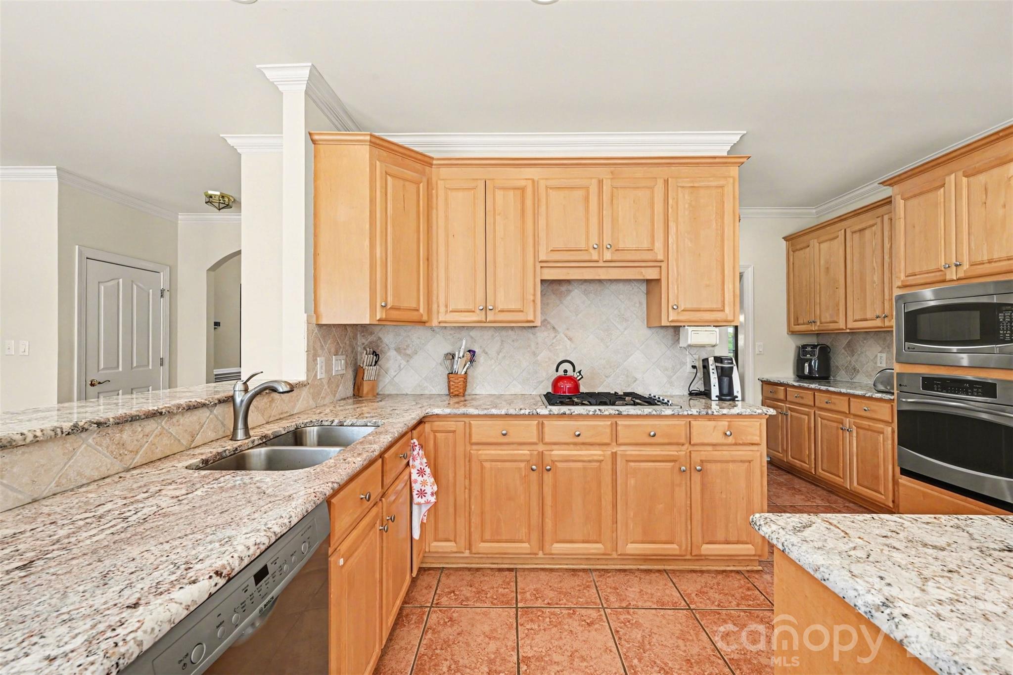 4837 Beth Lane Property Photo 10