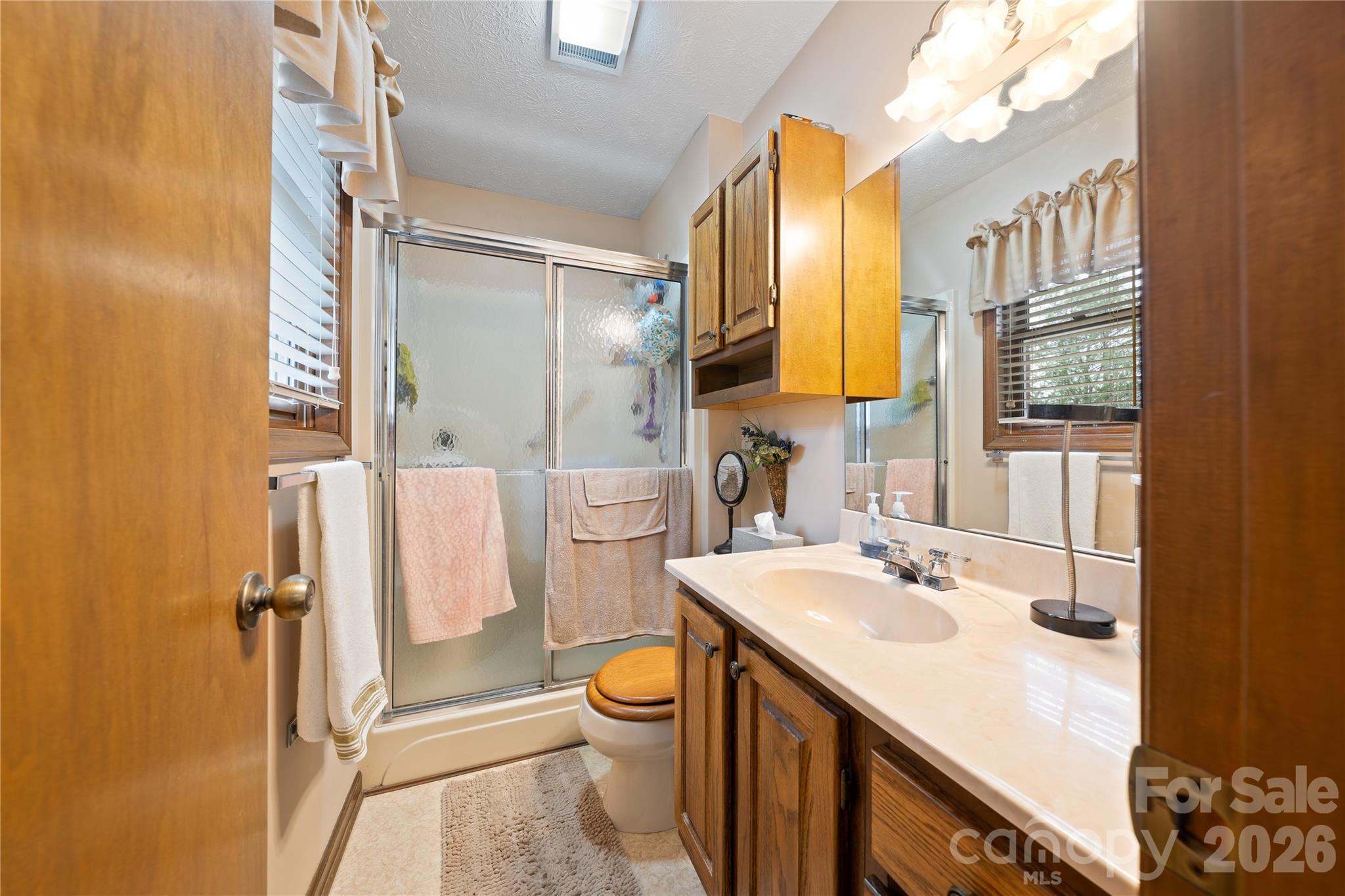 109 Eagle Rock Trail Property Photo 11