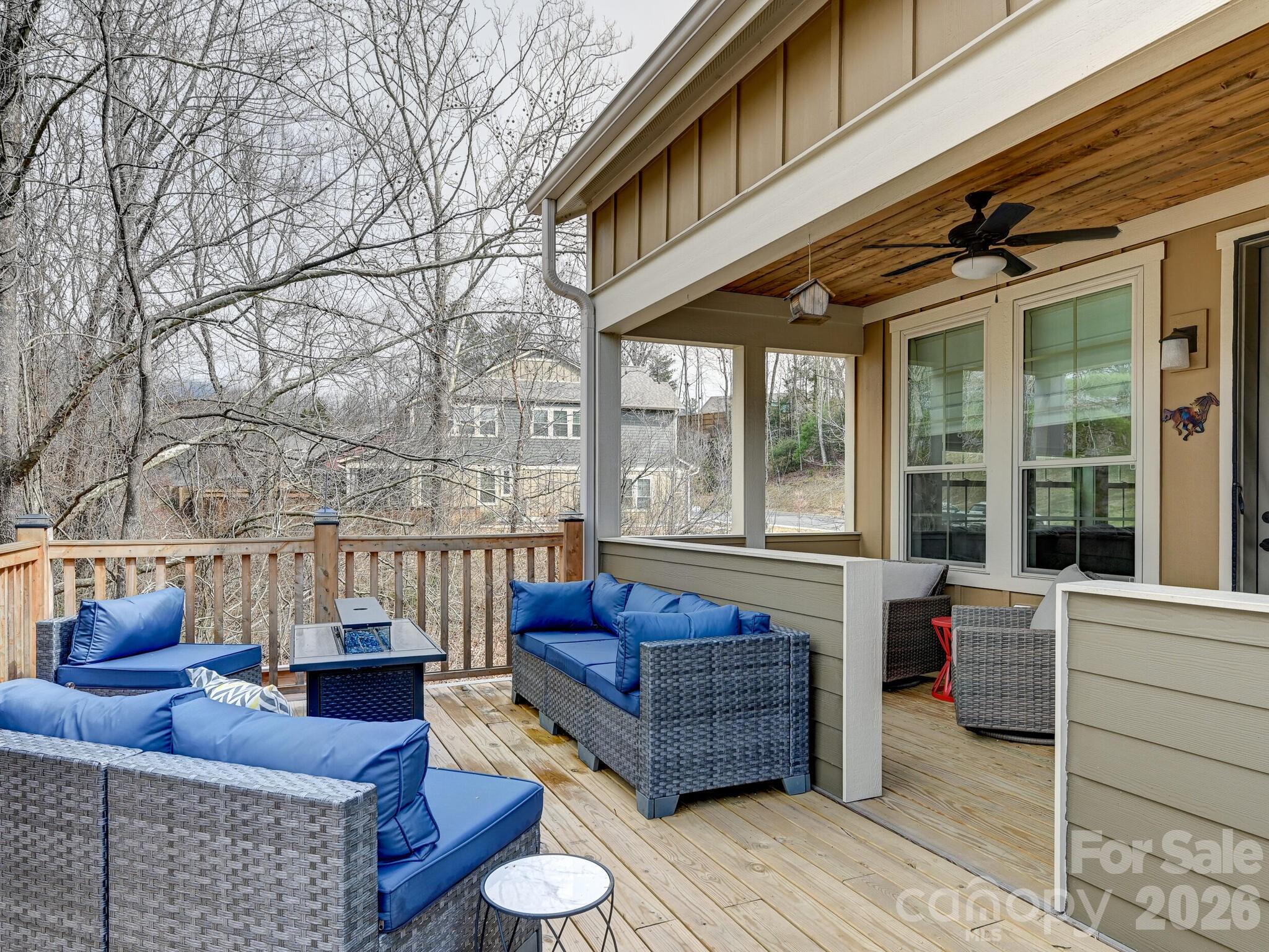 554 Sweet Birch Park Lane Property Photo 4