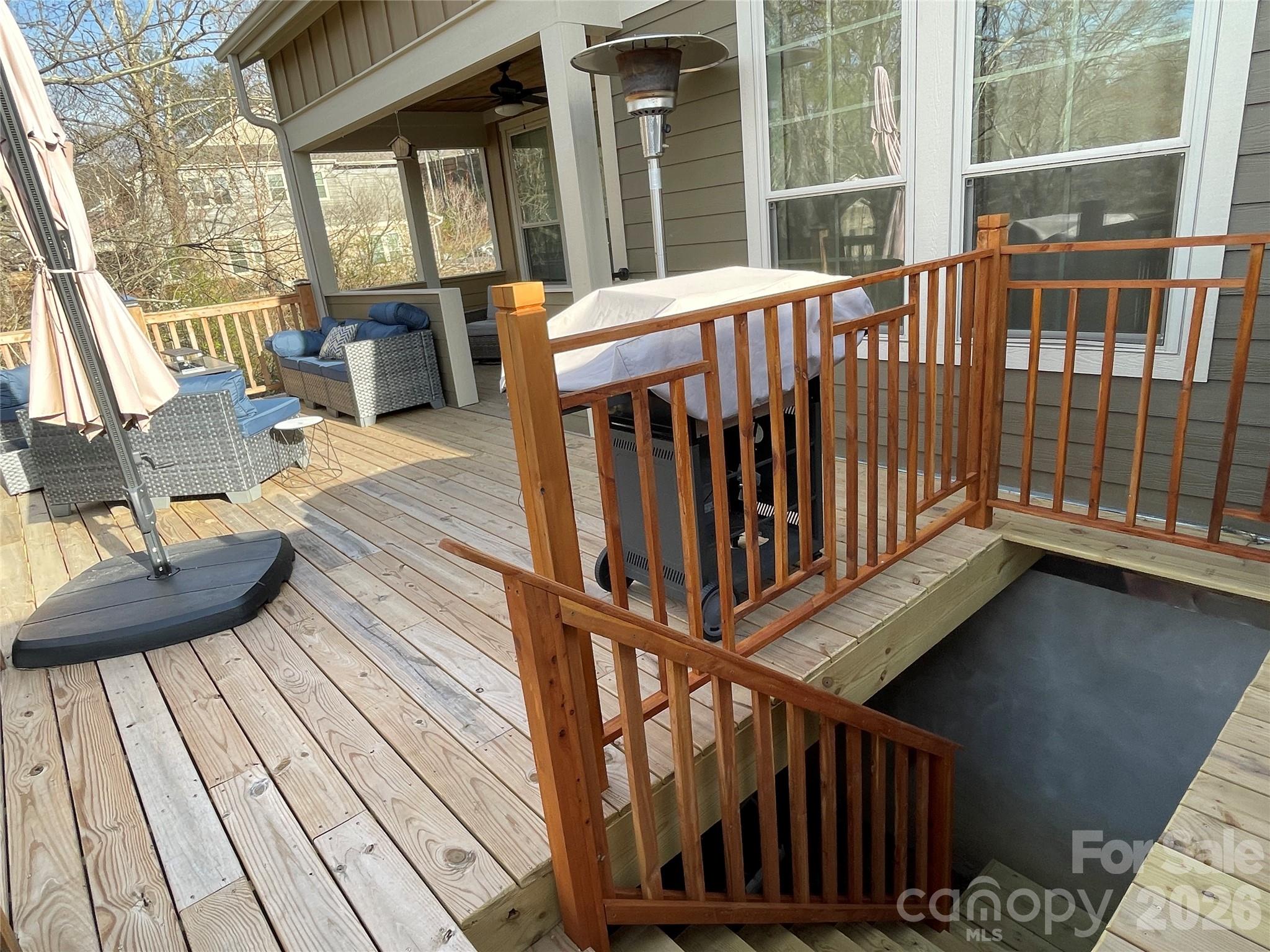 554 Sweet Birch Park Lane Property Photo 5