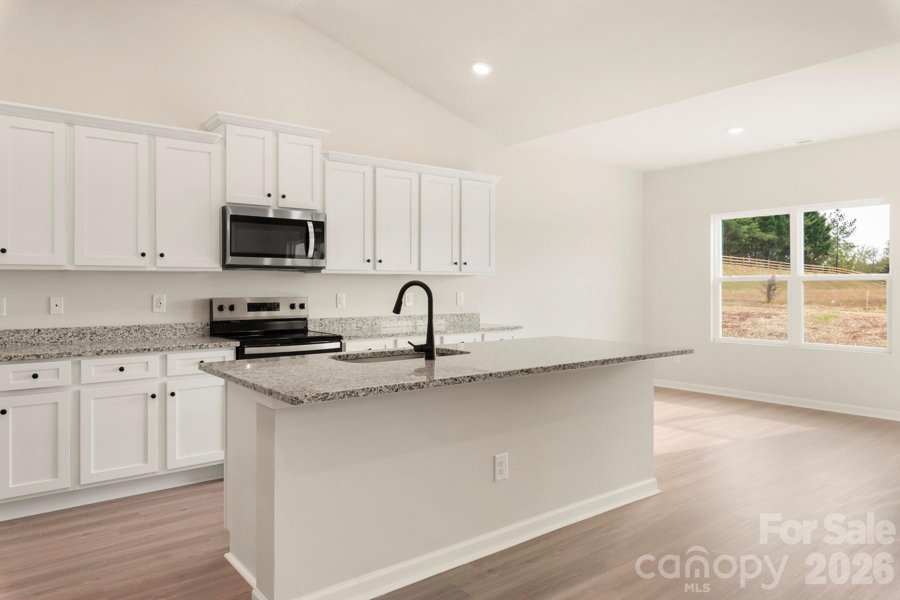 3446 Robindale Drive Property Photo 6