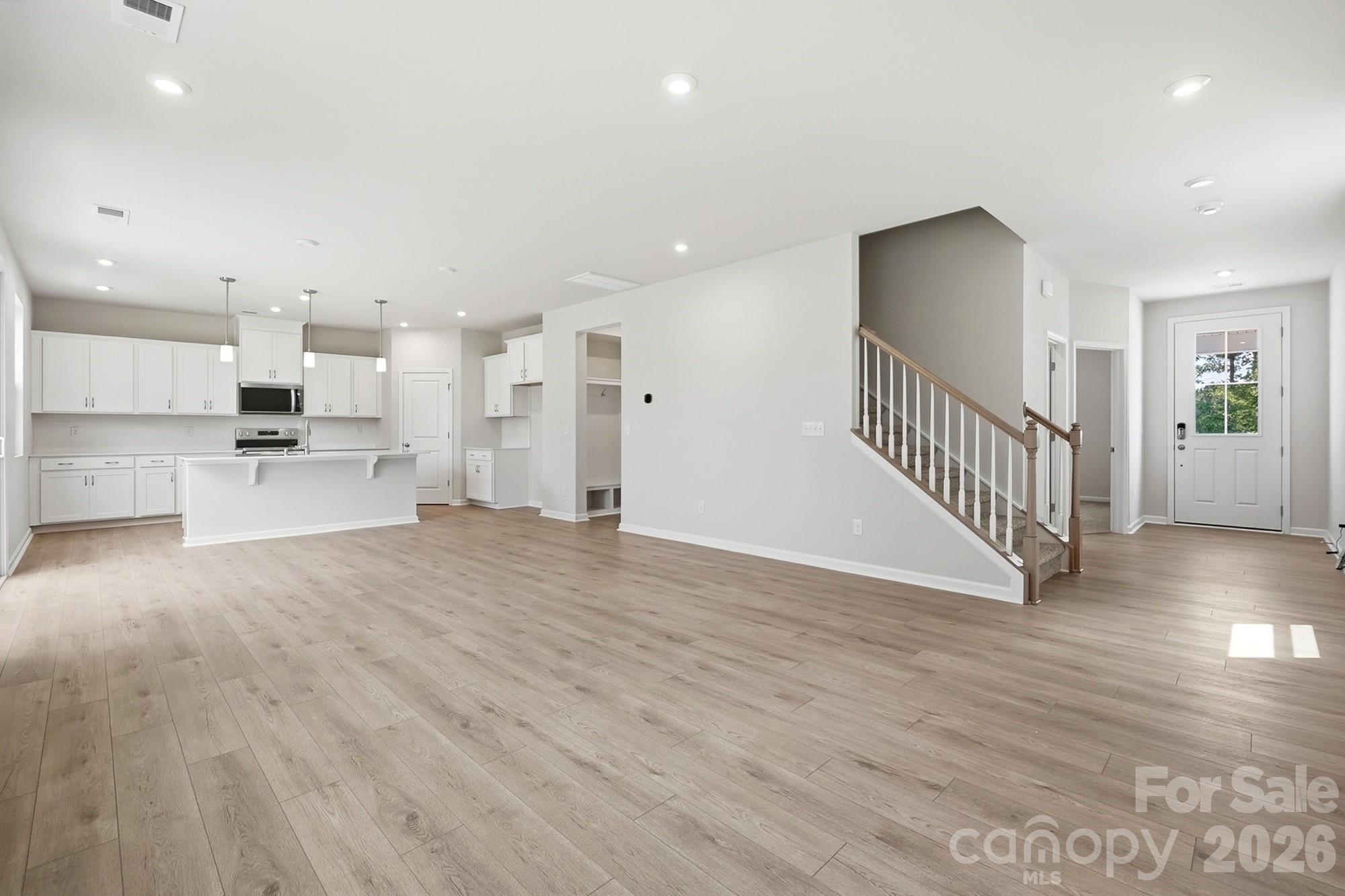 2712 Phoenix Court Property Photo 12