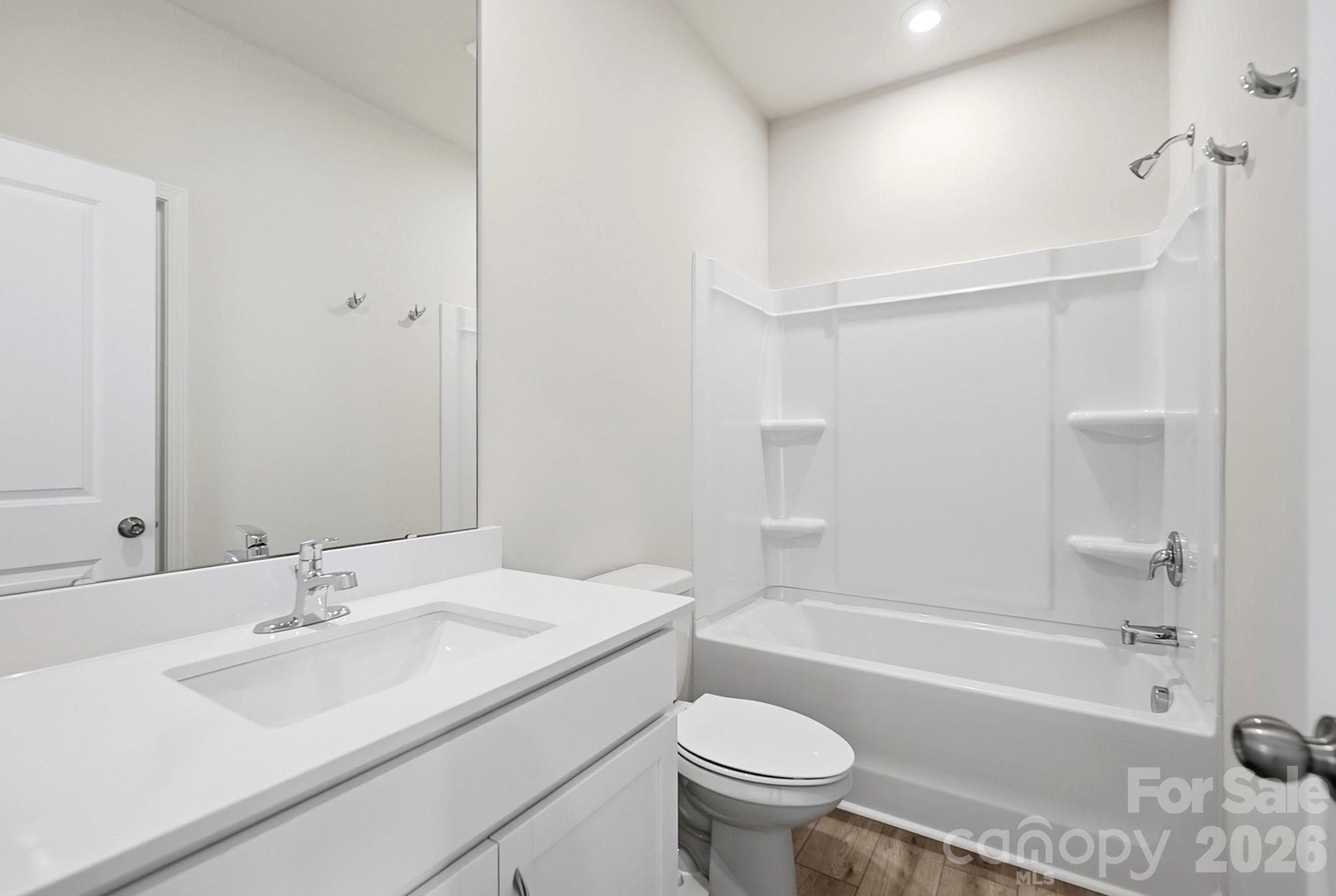 2712 Phoenix Court Property Photo 20