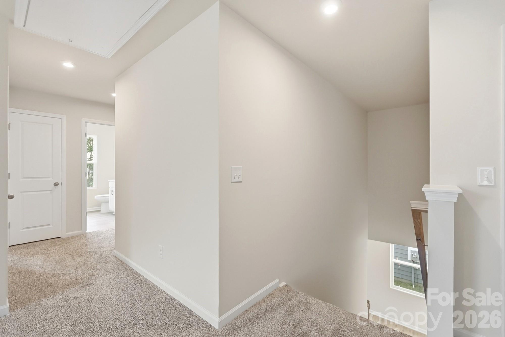 2712 Phoenix Court Property Photo 23