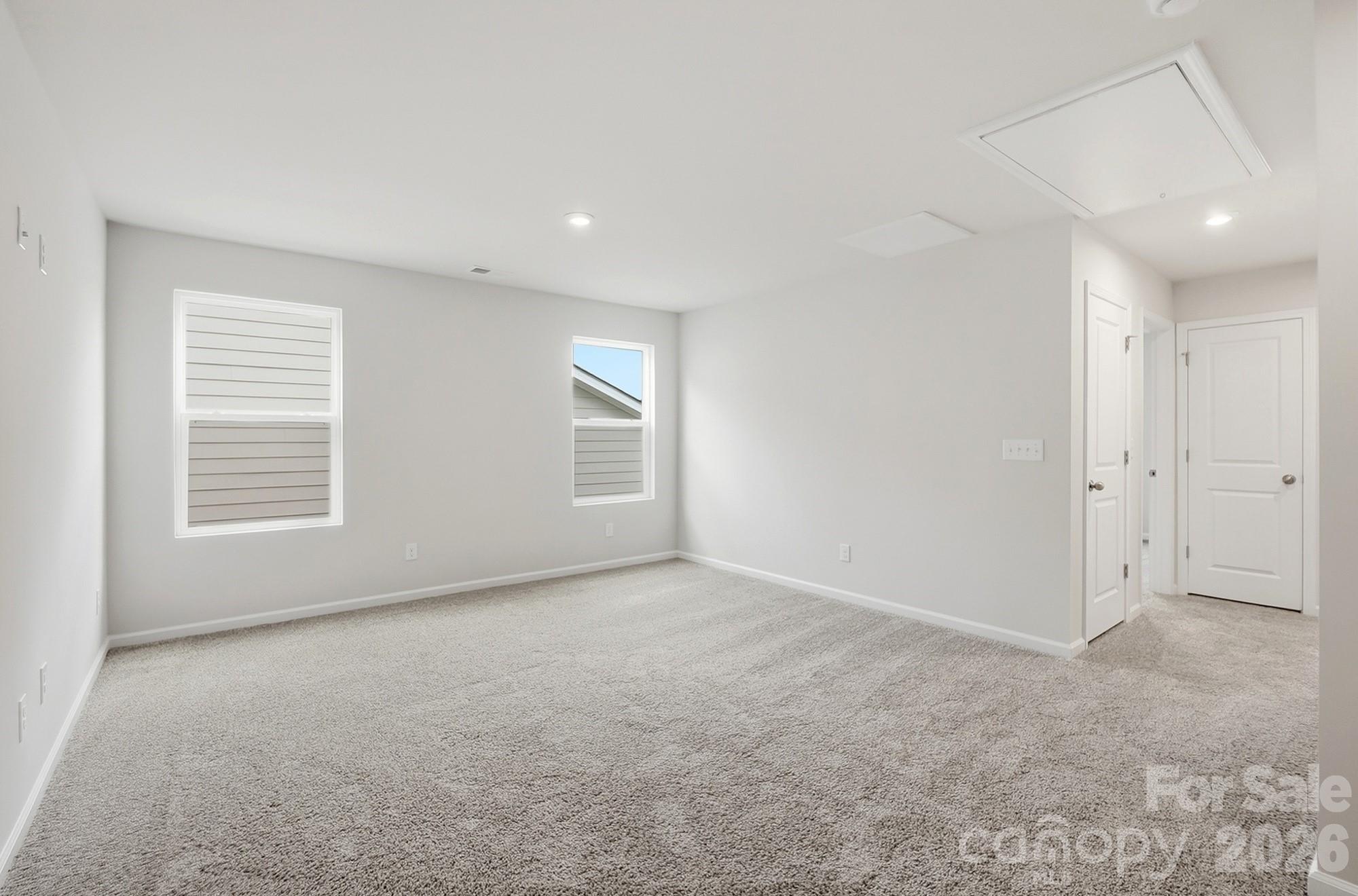 2712 Phoenix Court Property Photo 24