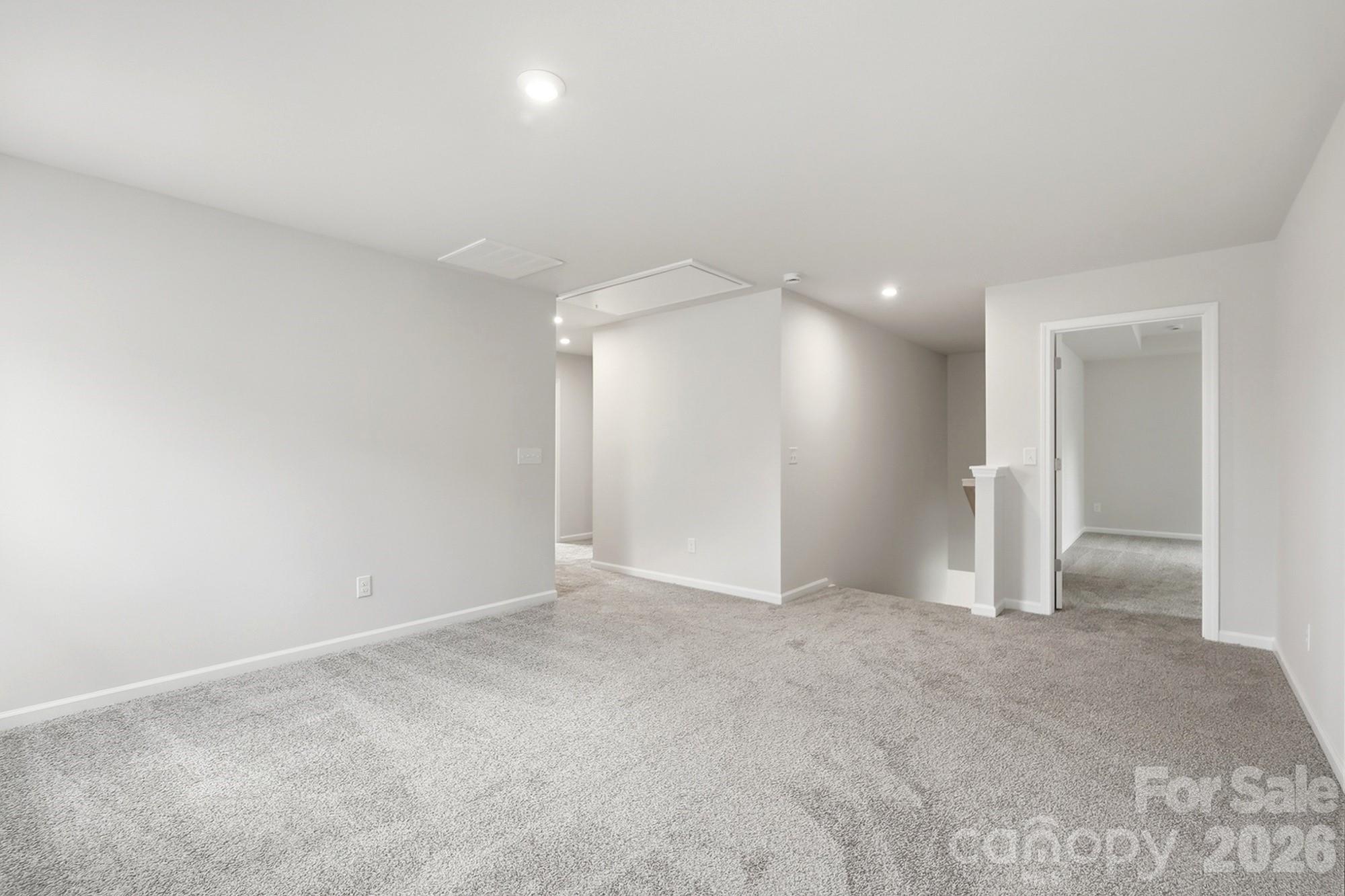 2712 Phoenix Court Property Photo 27