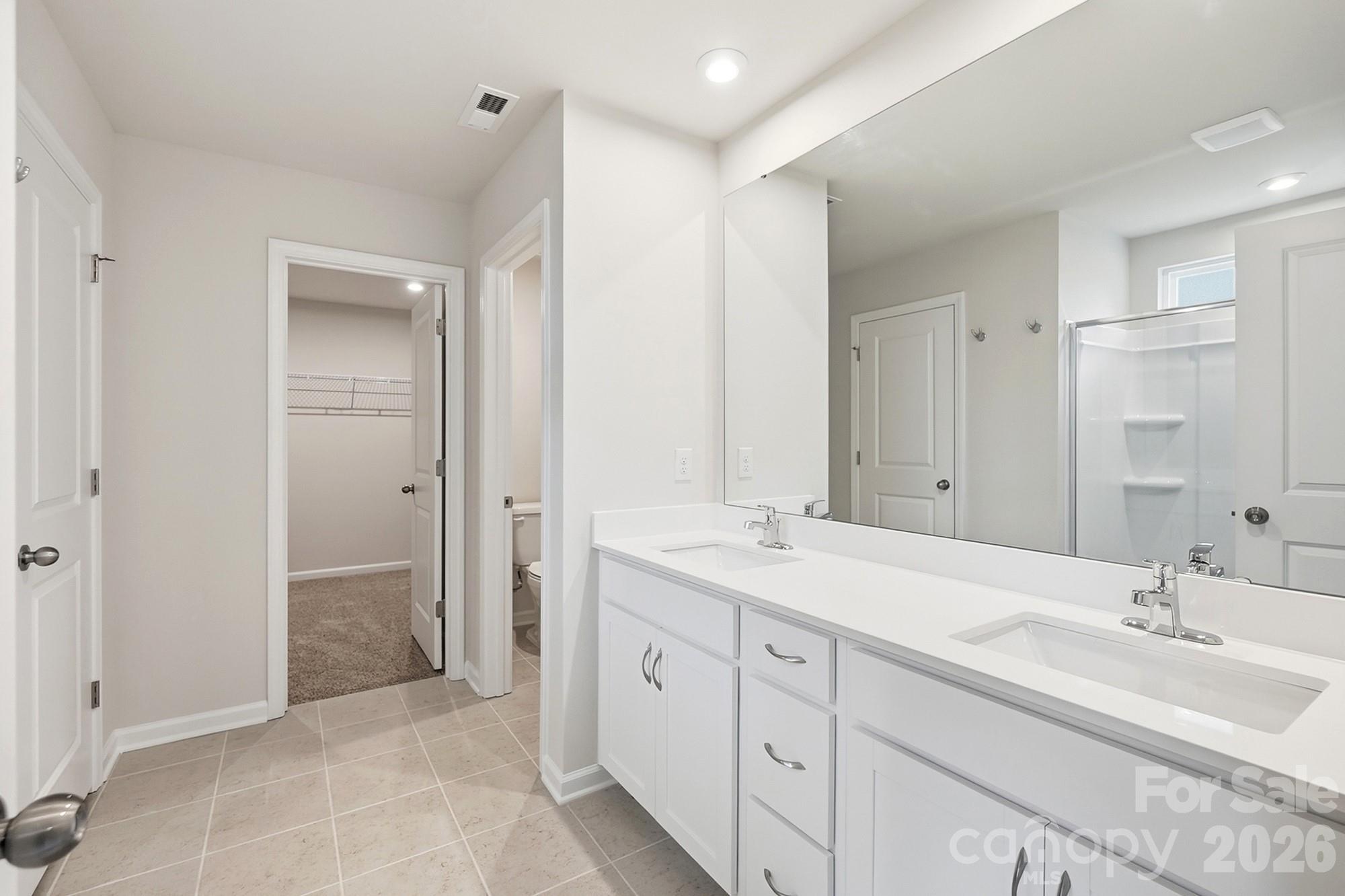 2712 Phoenix Court Property Photo 32