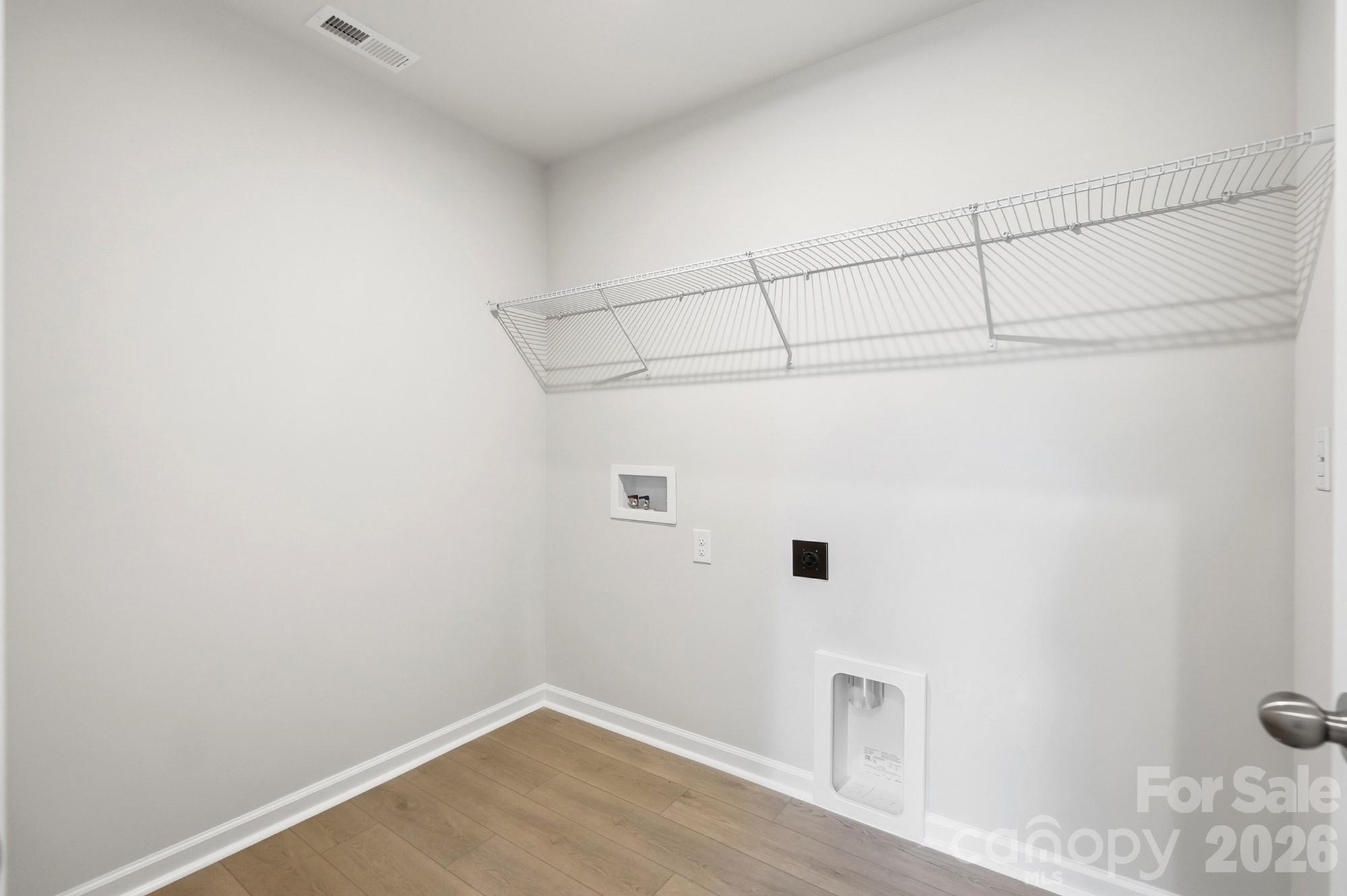 2712 Phoenix Court Property Photo 43