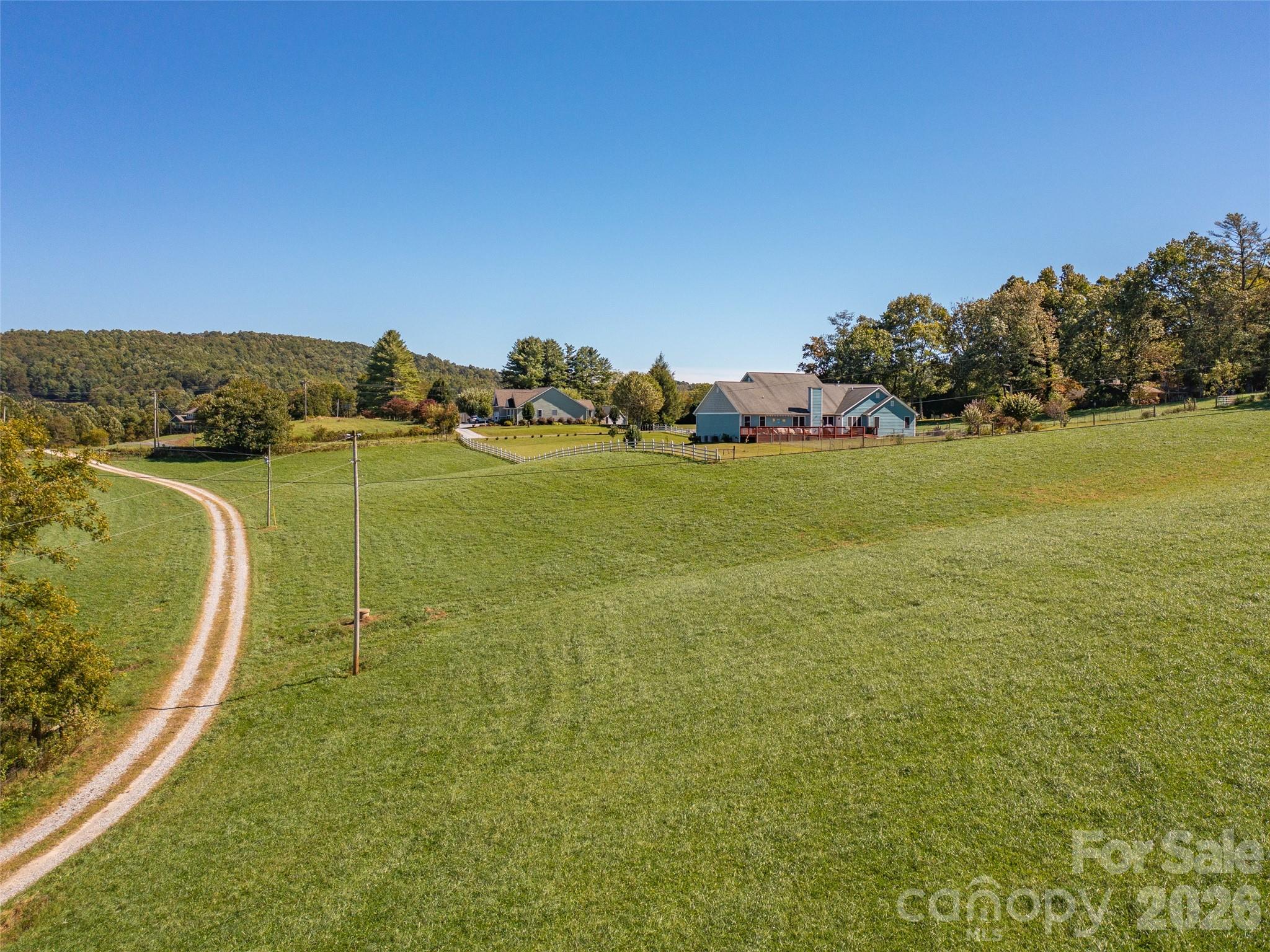 1050 Dale Road Property Photo 4