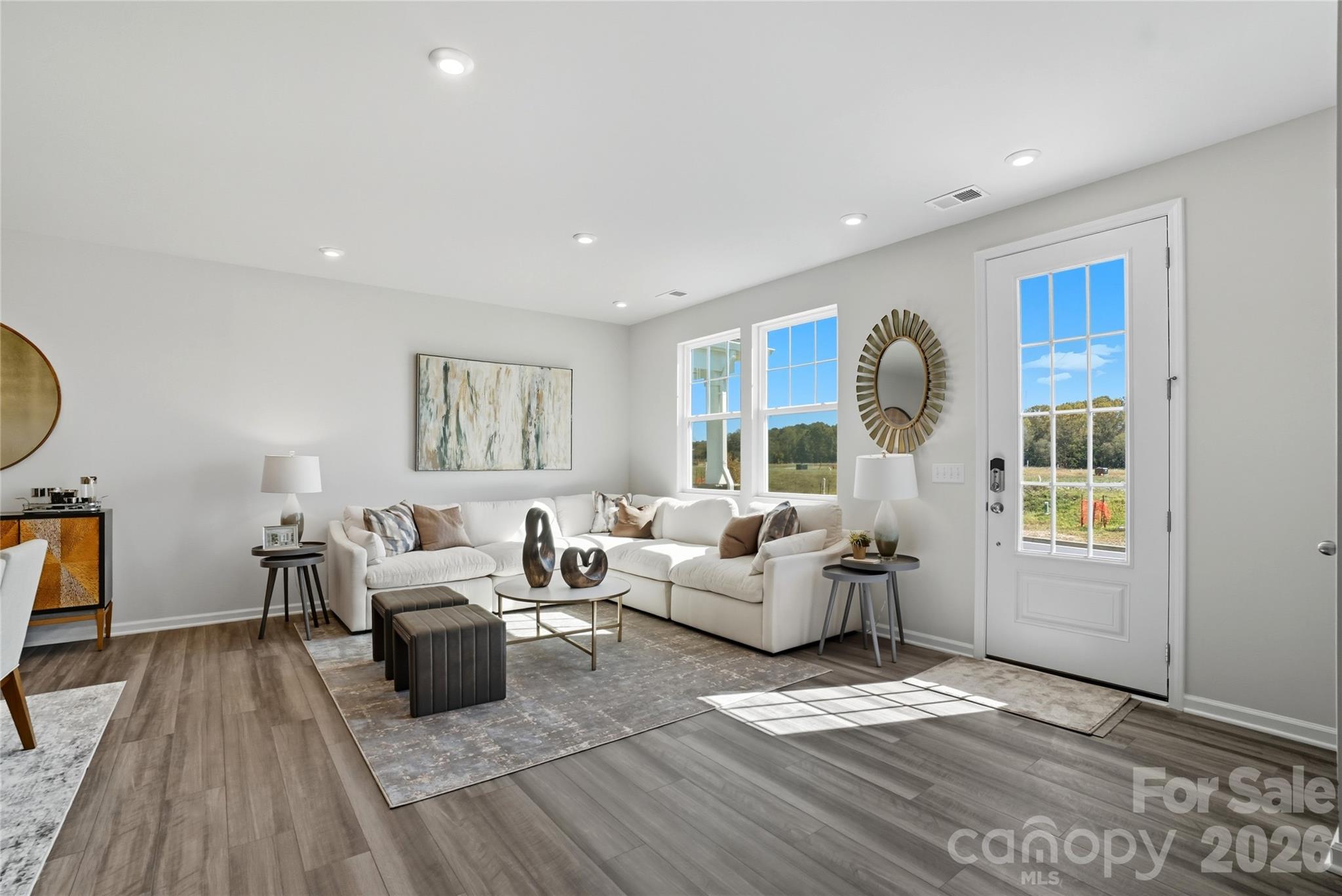 2588 Selbourne Drive Property Photo 10