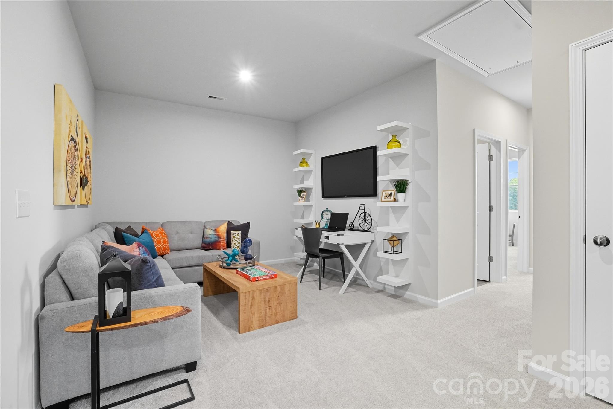2588 Selbourne Drive Property Photo 18
