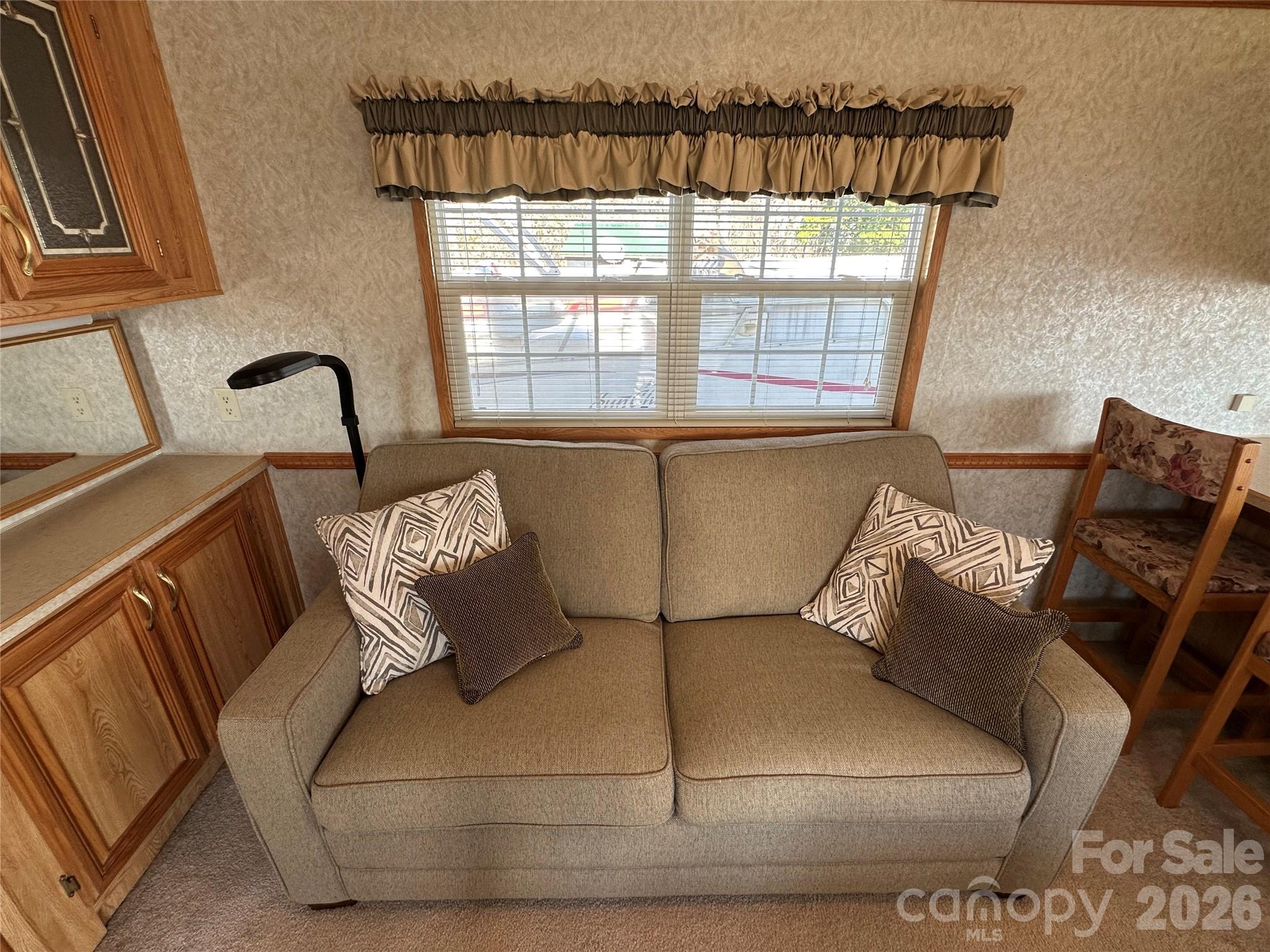 171 Grand View Drive Property Photo 6