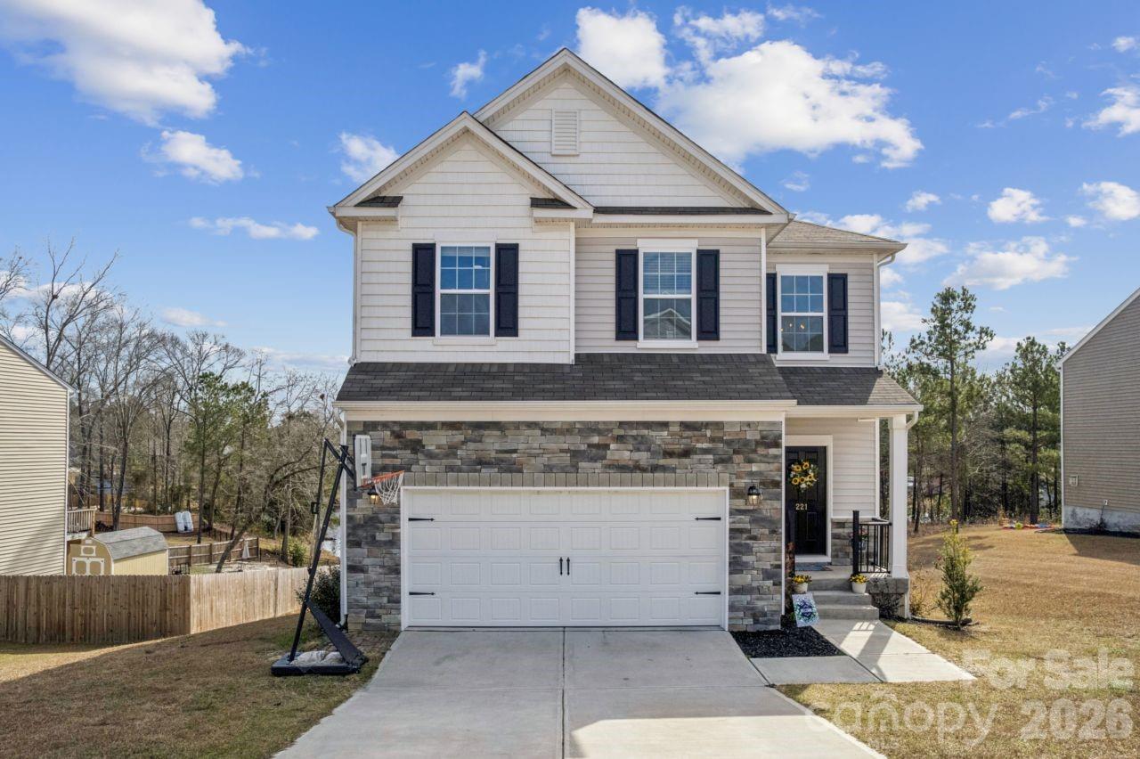 221 Shadowbrook Way