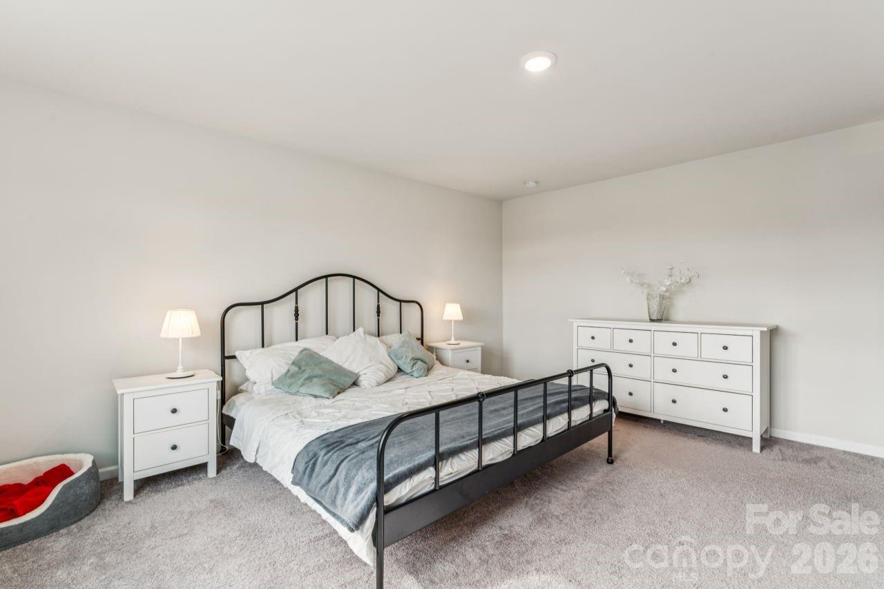 221 Shadowbrook Way Property Photo 19