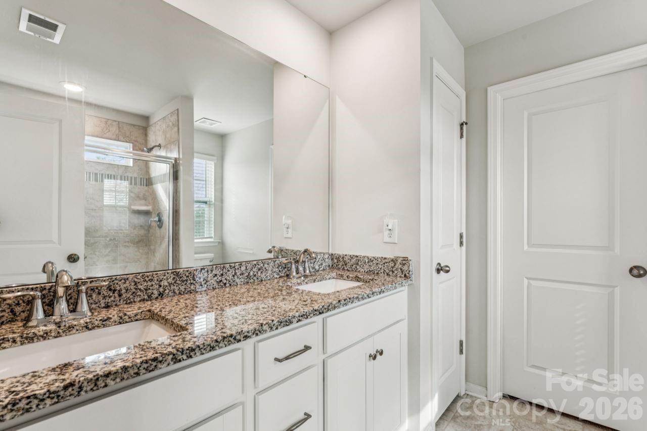 221 Shadowbrook Way Property Photo 20