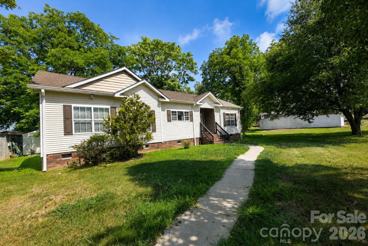 3951 Springs Road Property Photo 24