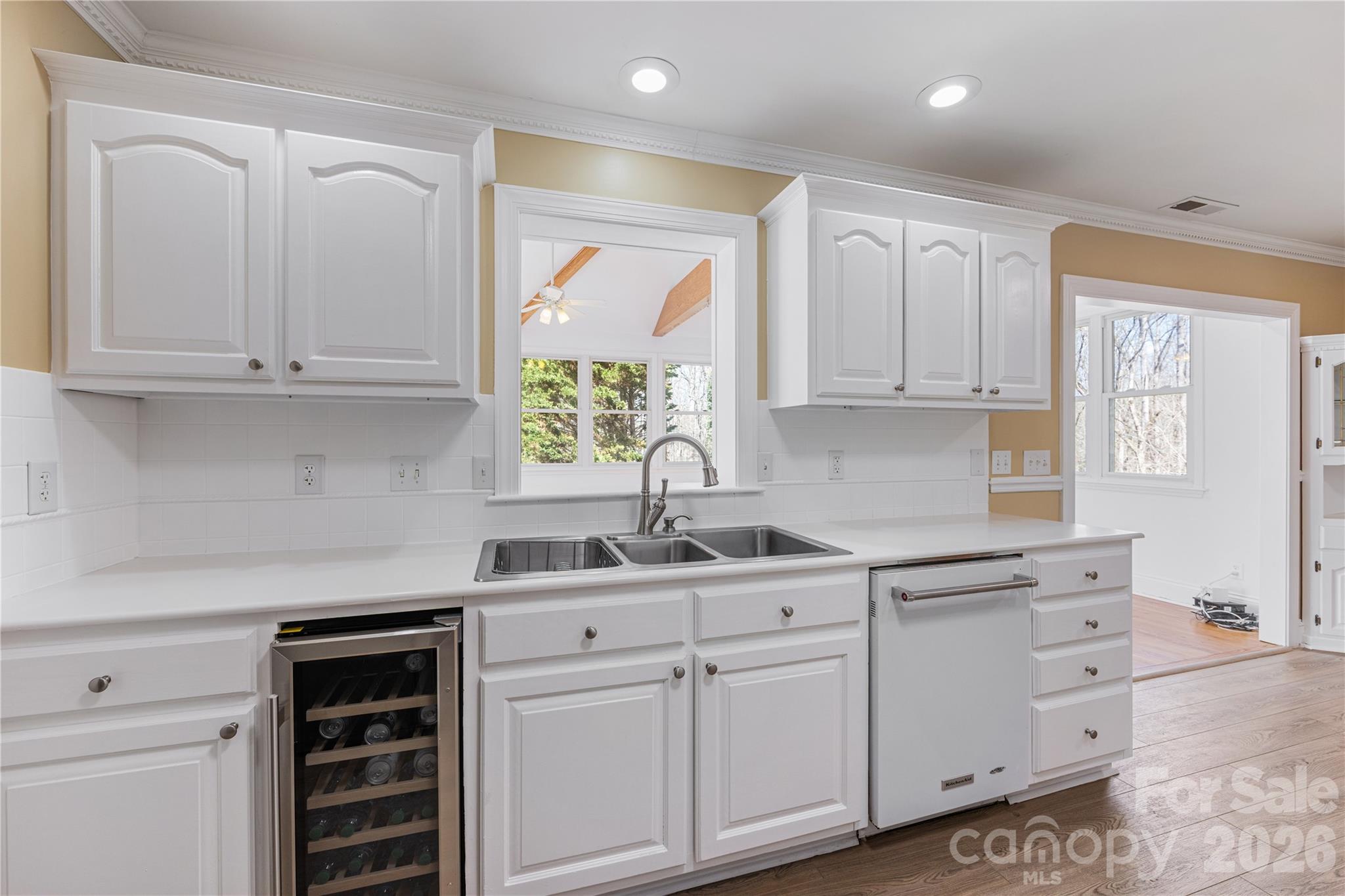 7722 Farmbrook Drive Property Photo 15