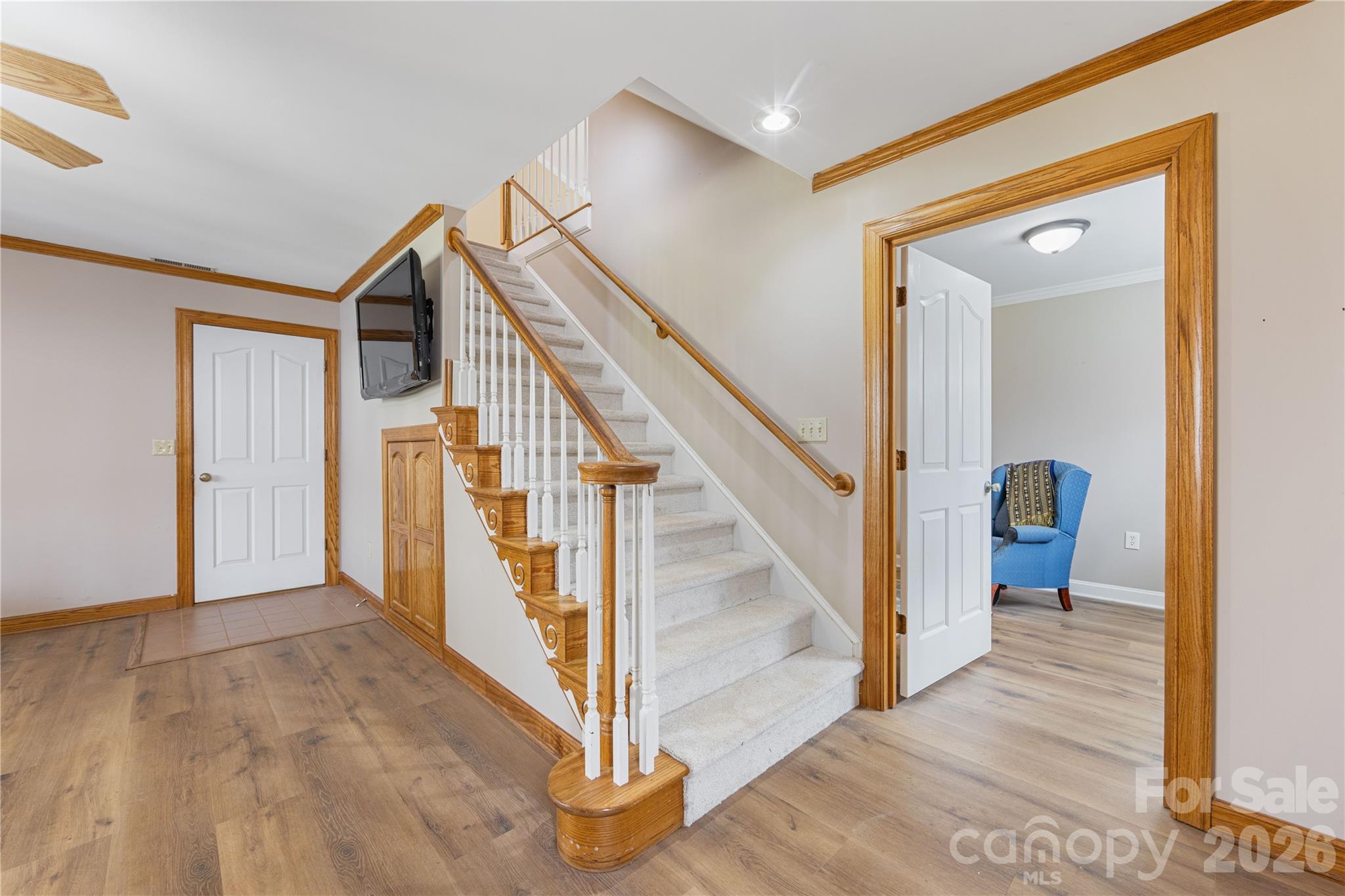 7722 Farmbrook Drive Property Photo 23