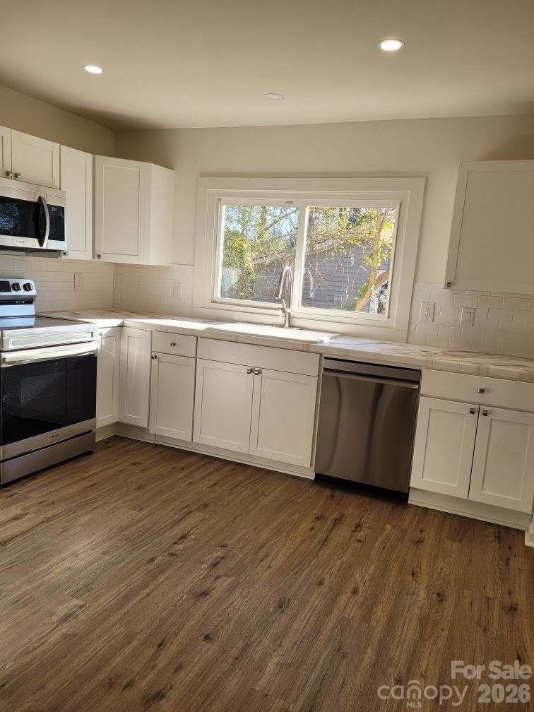 1116 East Drive Property Photo 10