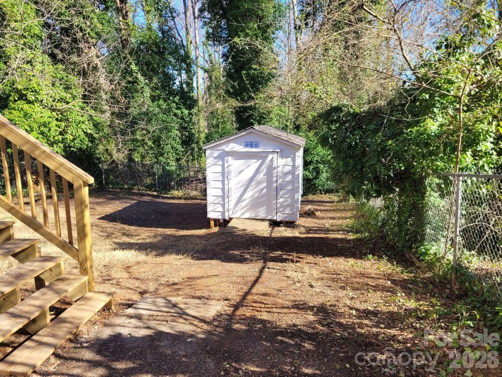 1116 East Drive Property Photo 32
