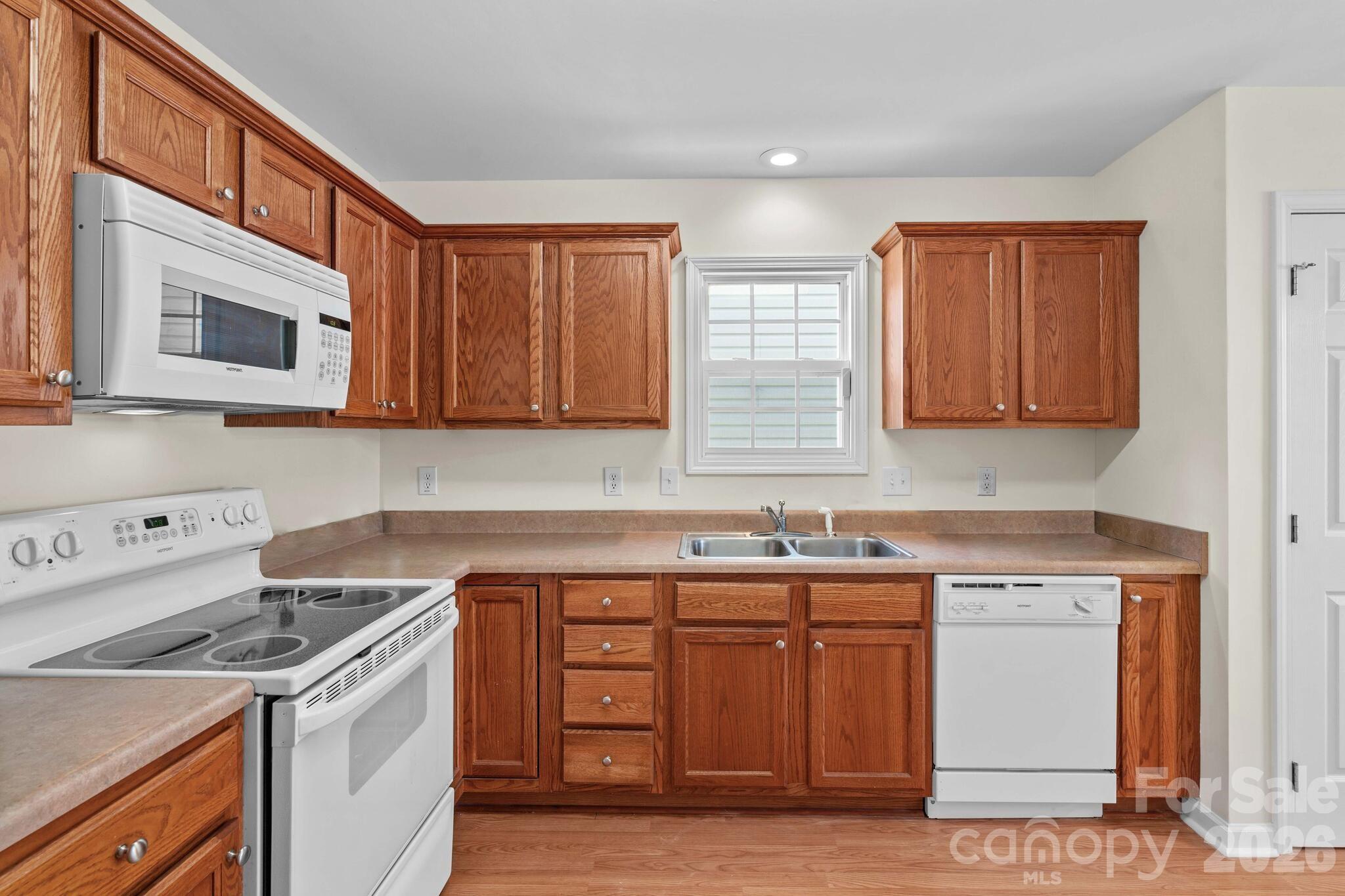219 19th Avenue Property Photo 11