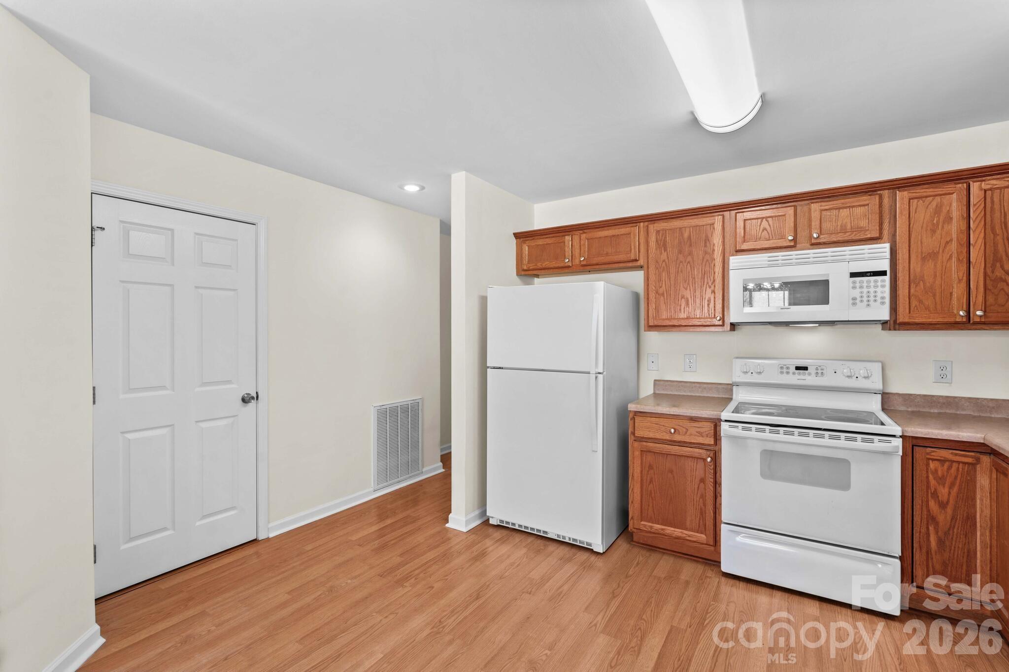 219 19th Avenue Property Photo 12