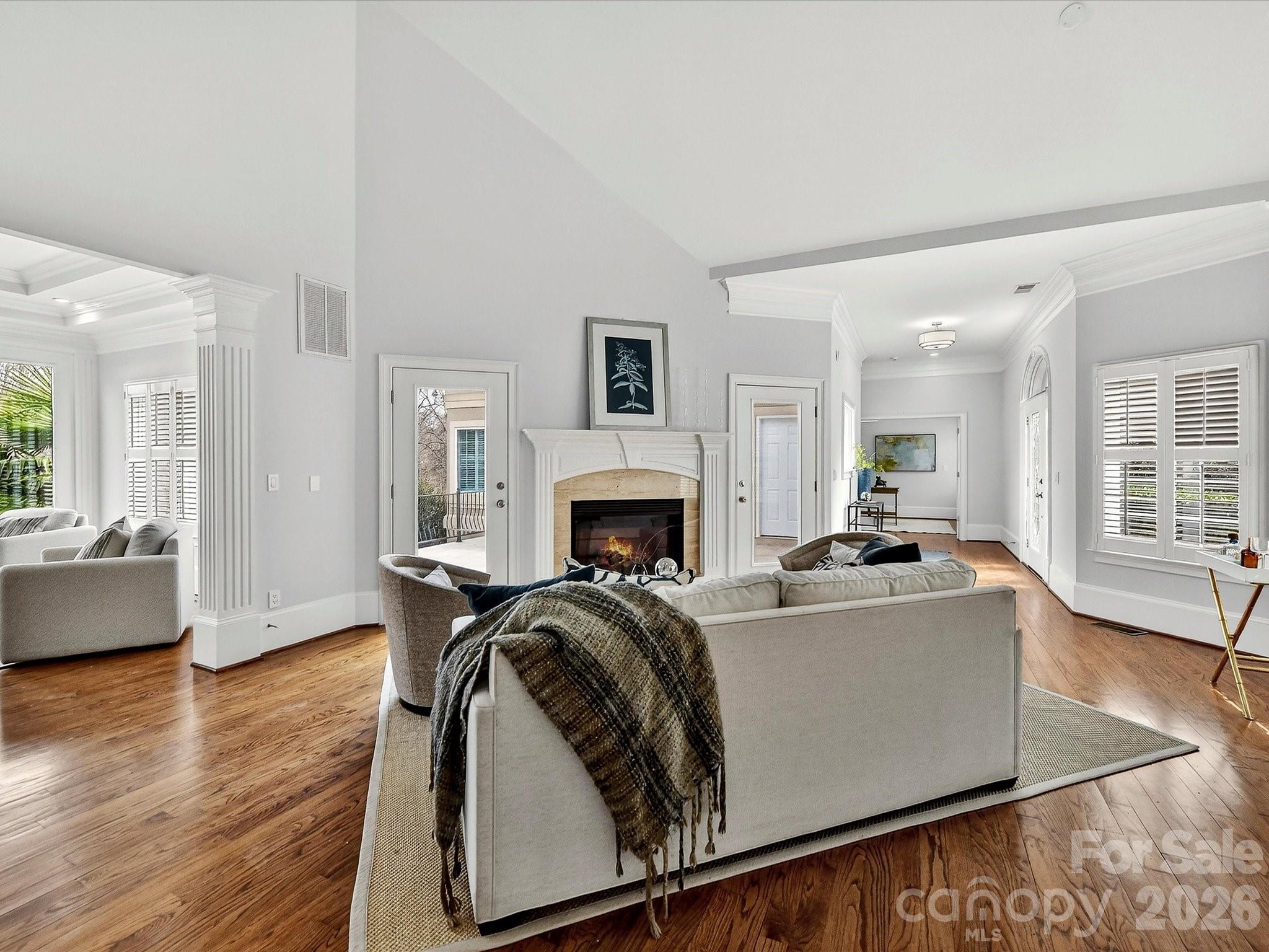 1805 Mt Isle Harbor Drive Property Photo 7