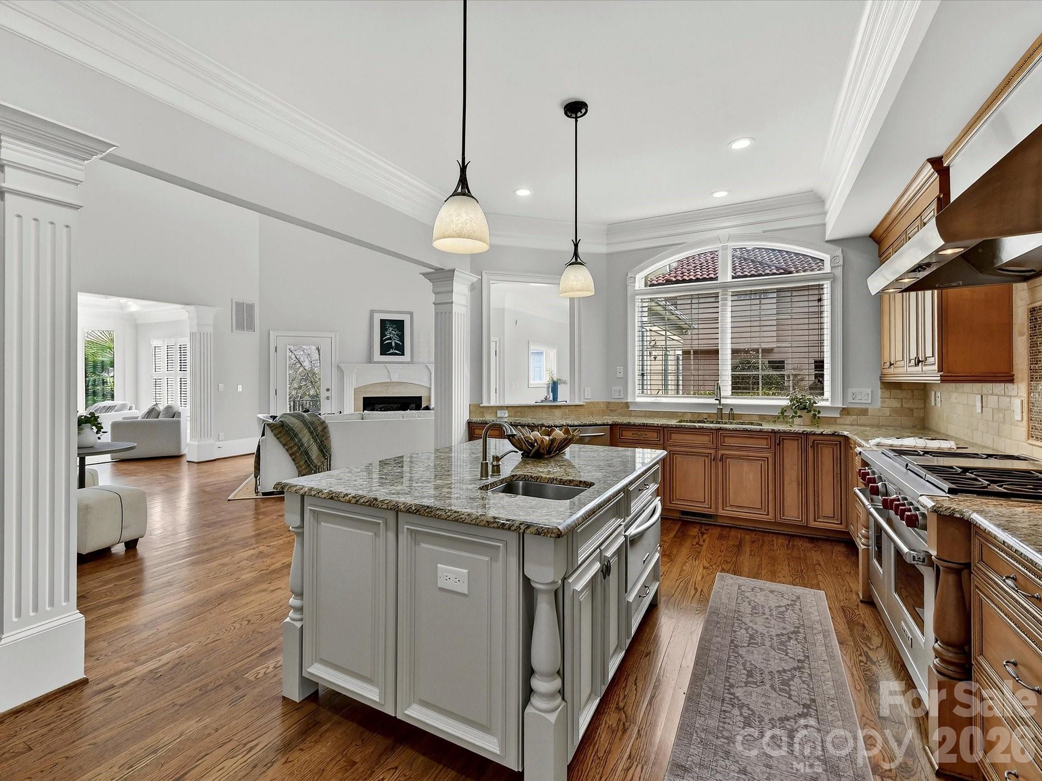 1805 Mt Isle Harbor Drive Property Photo 9