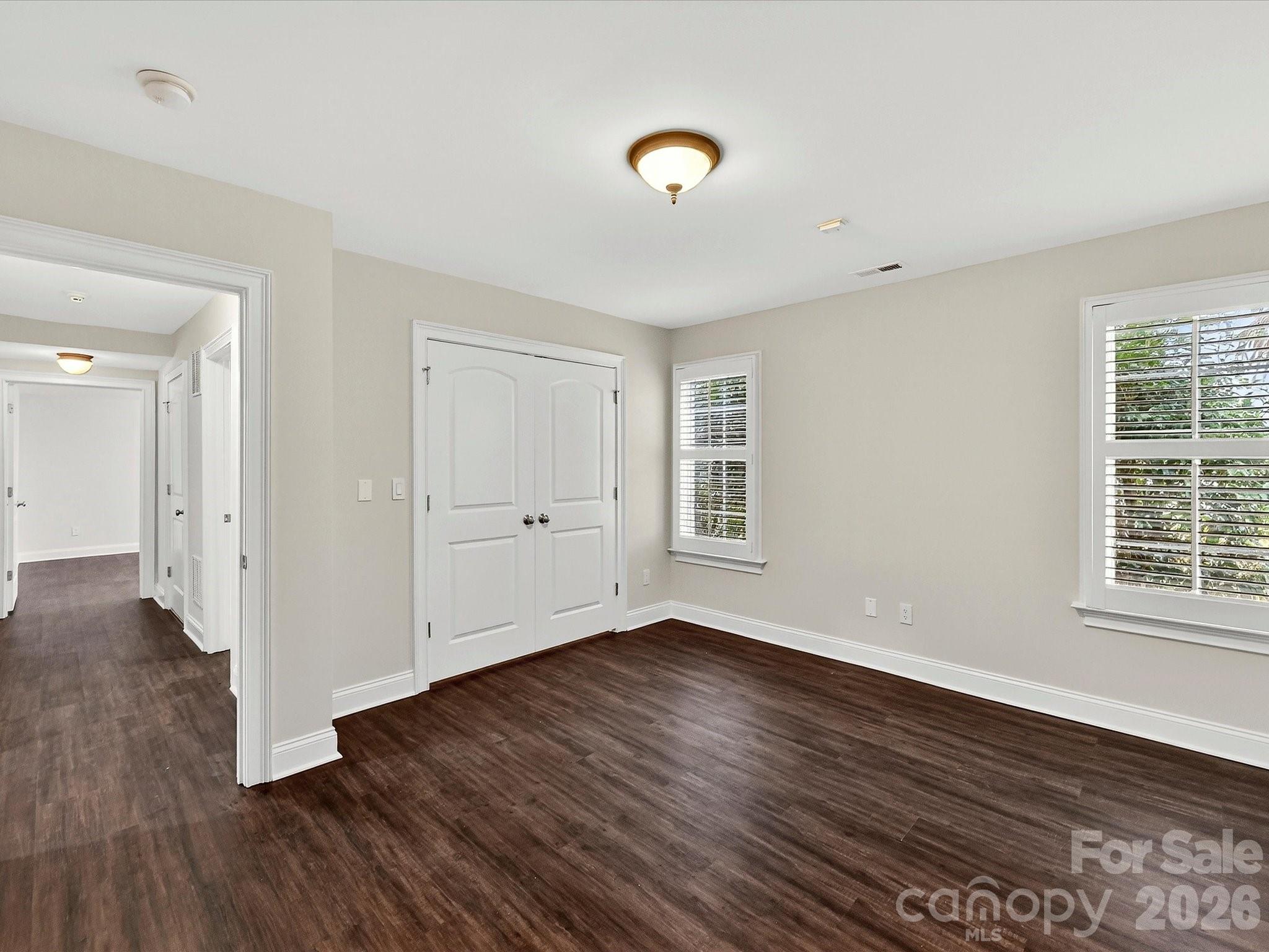 1805 Mt Isle Harbor Drive Property Photo 16