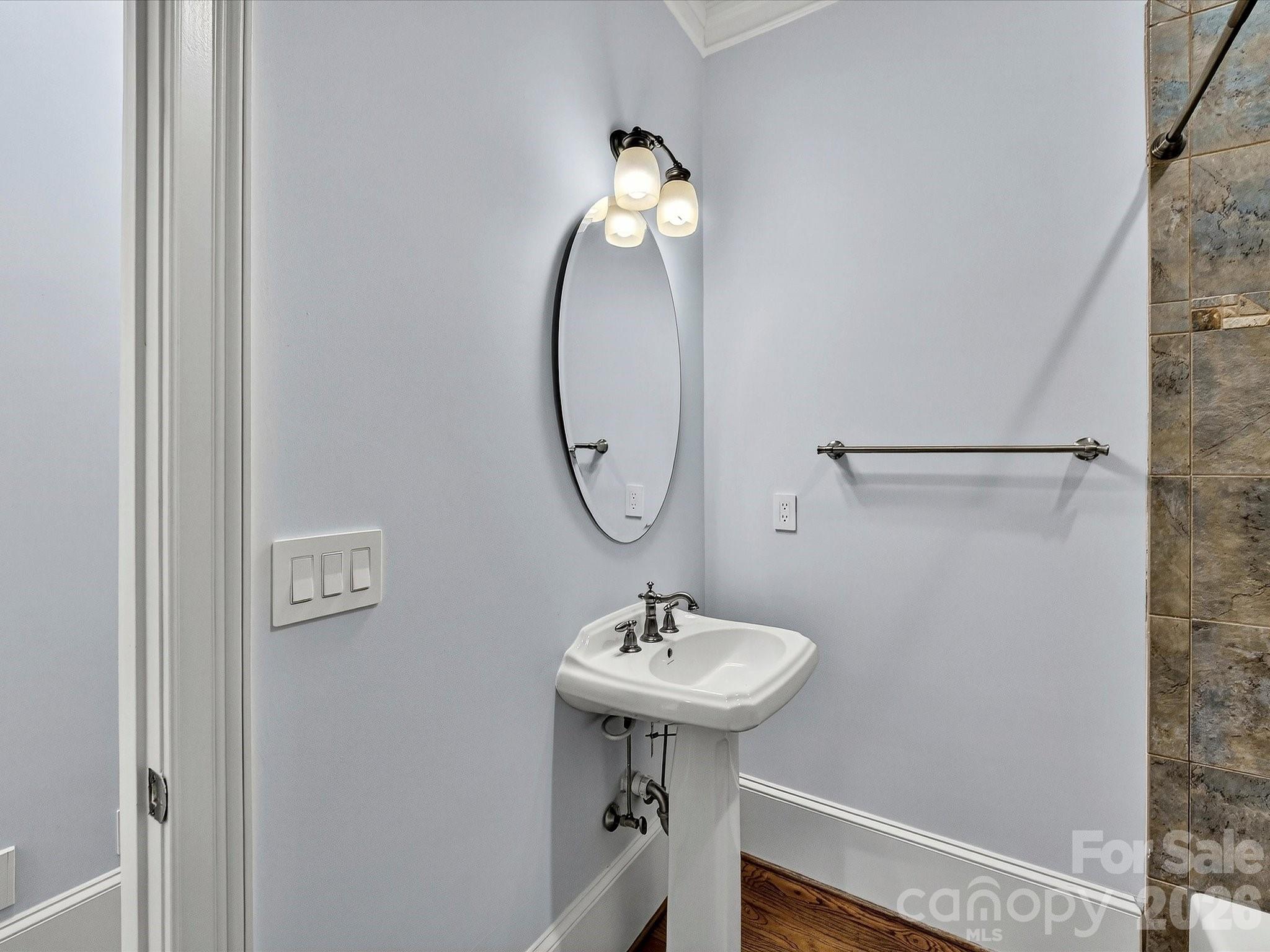 1805 Mt Isle Harbor Drive Property Photo 29
