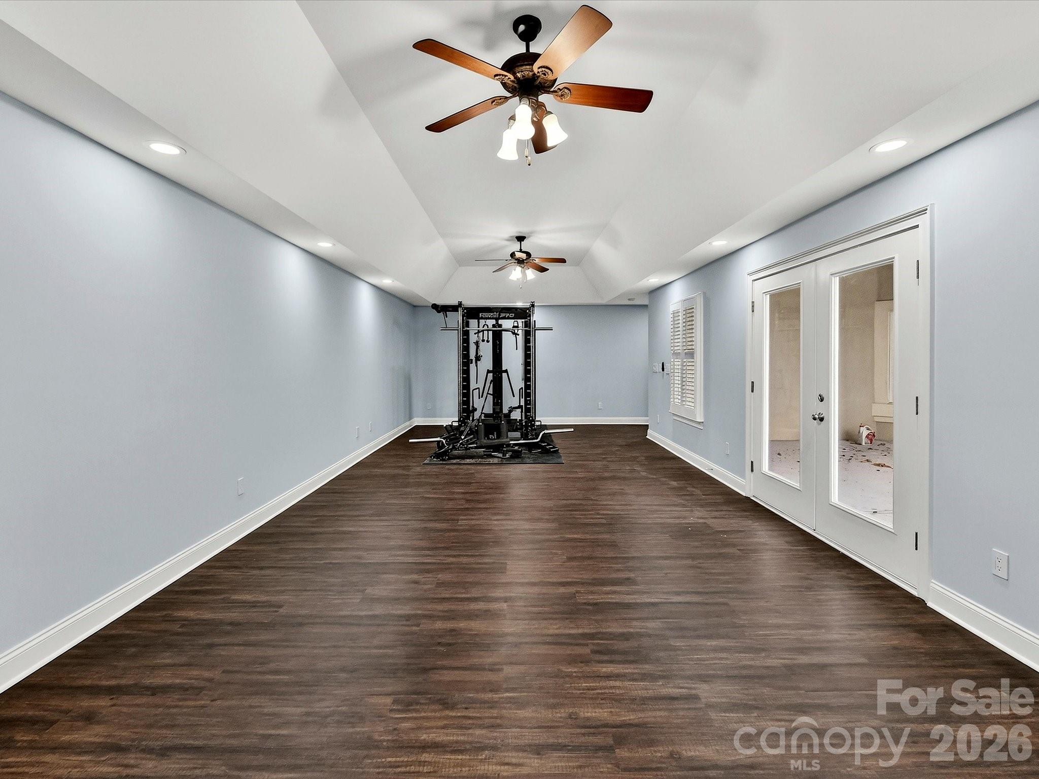 1805 Mt Isle Harbor Drive Property Photo 40