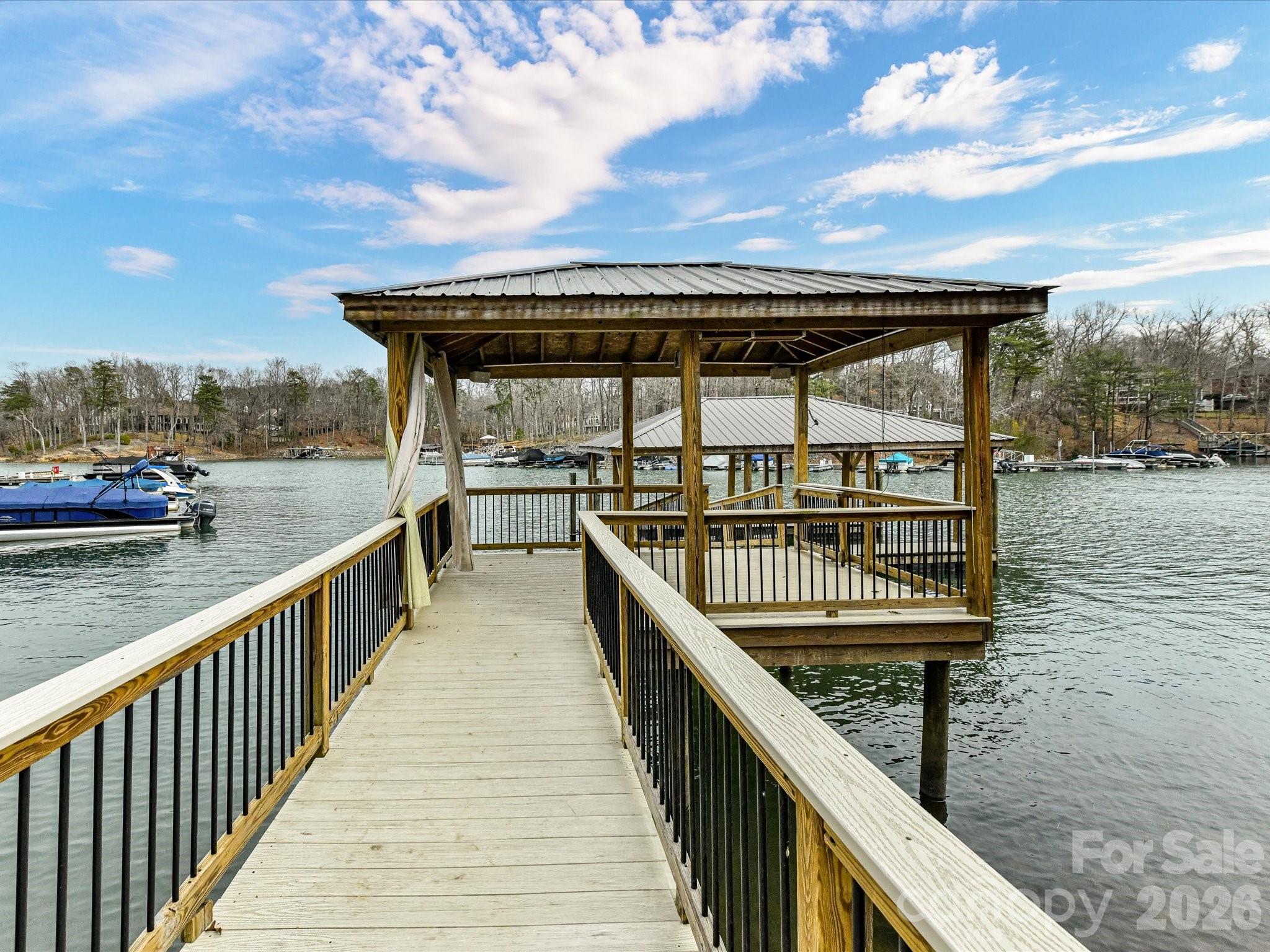1805 Mt Isle Harbor Drive Property Photo 44
