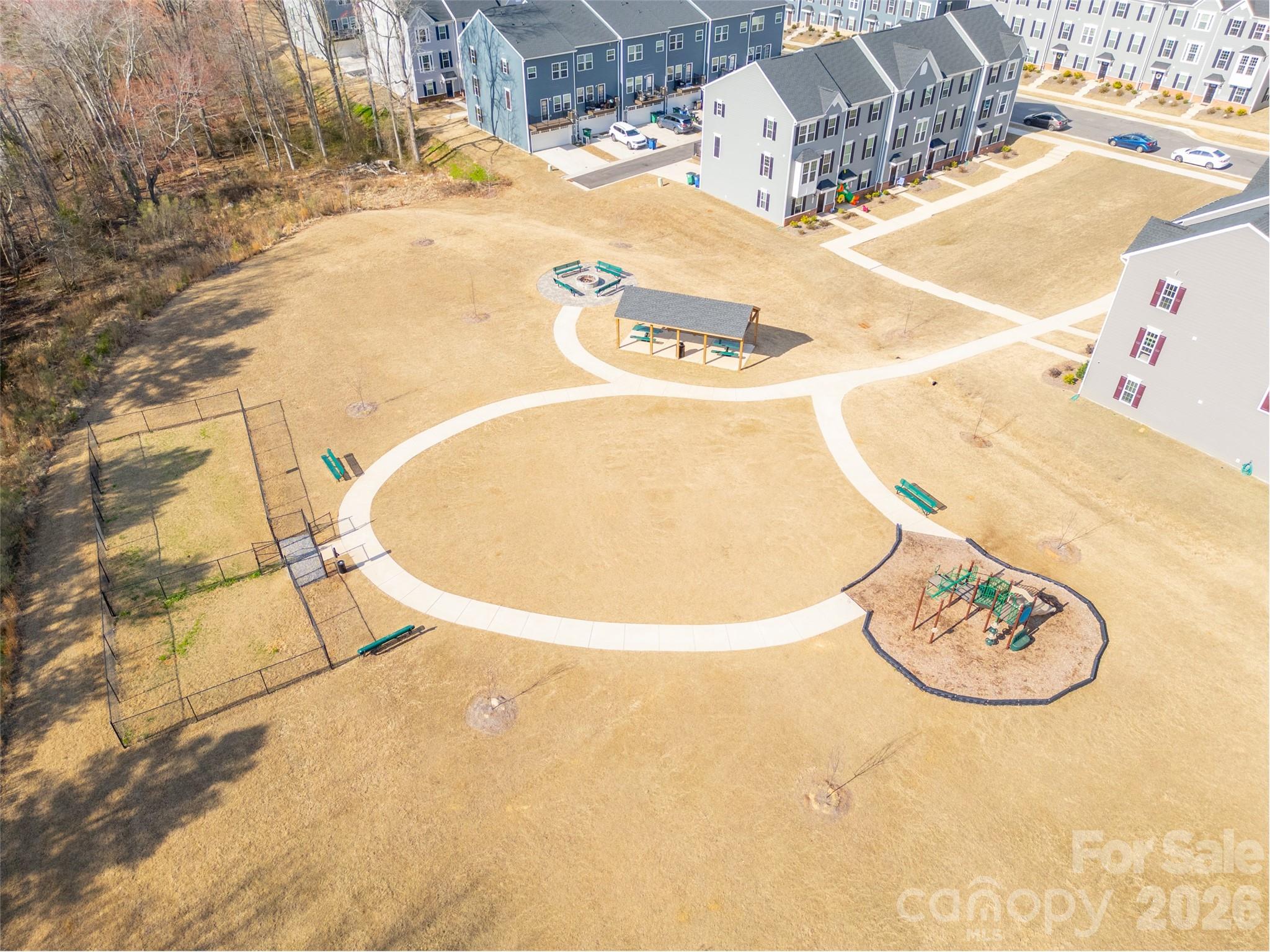 2102 Trout Lily Lane Property Photo 37