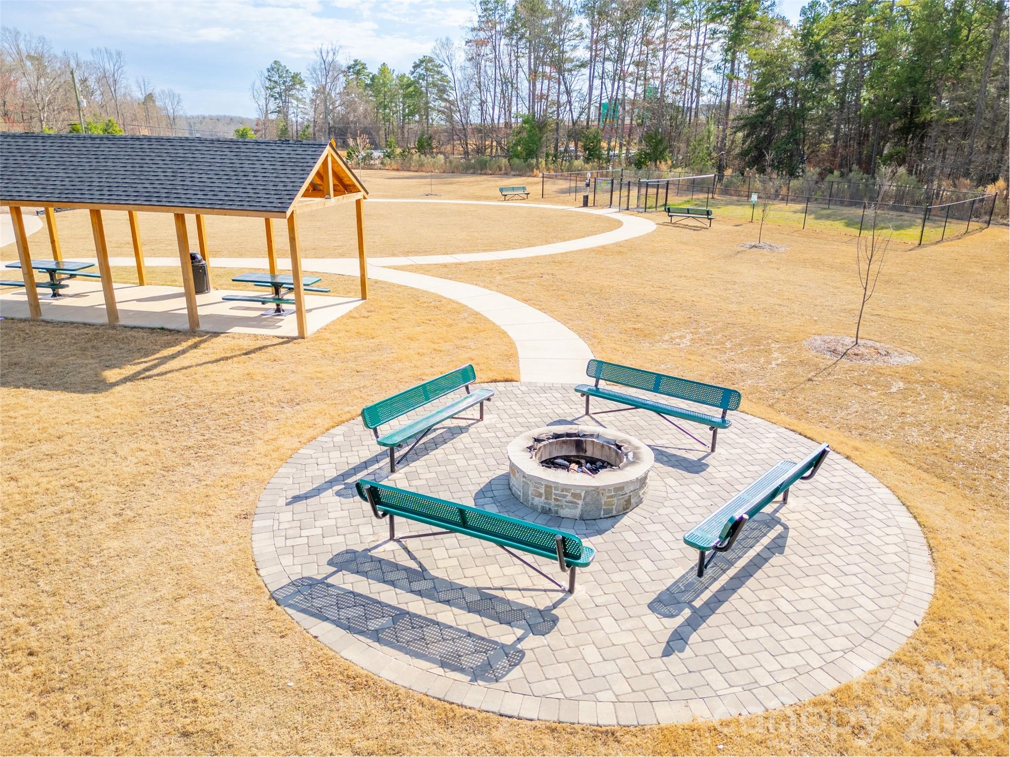 2102 Trout Lily Lane Property Photo 39