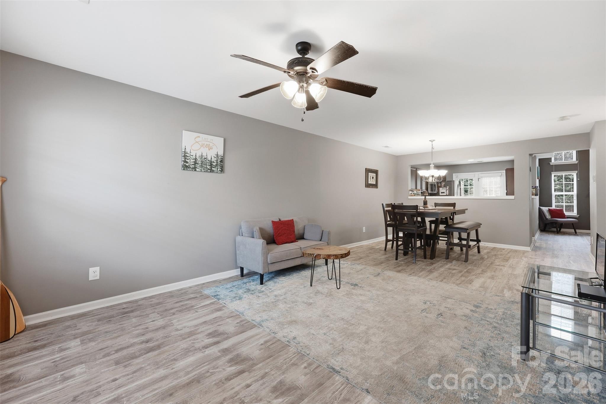 3096 Des Prez Avenue Property Photo 4