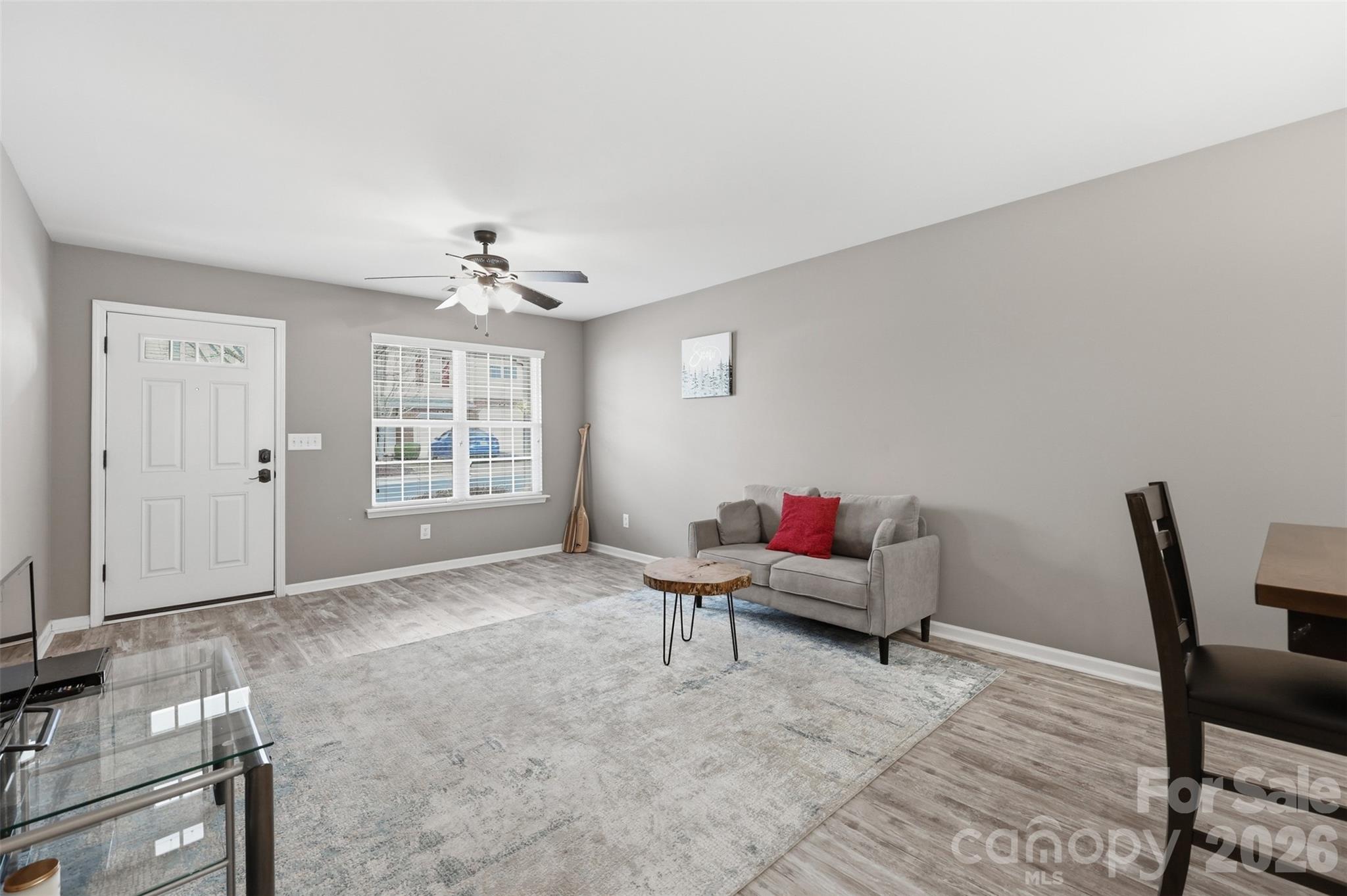 3096 Des Prez Avenue Property Photo 6